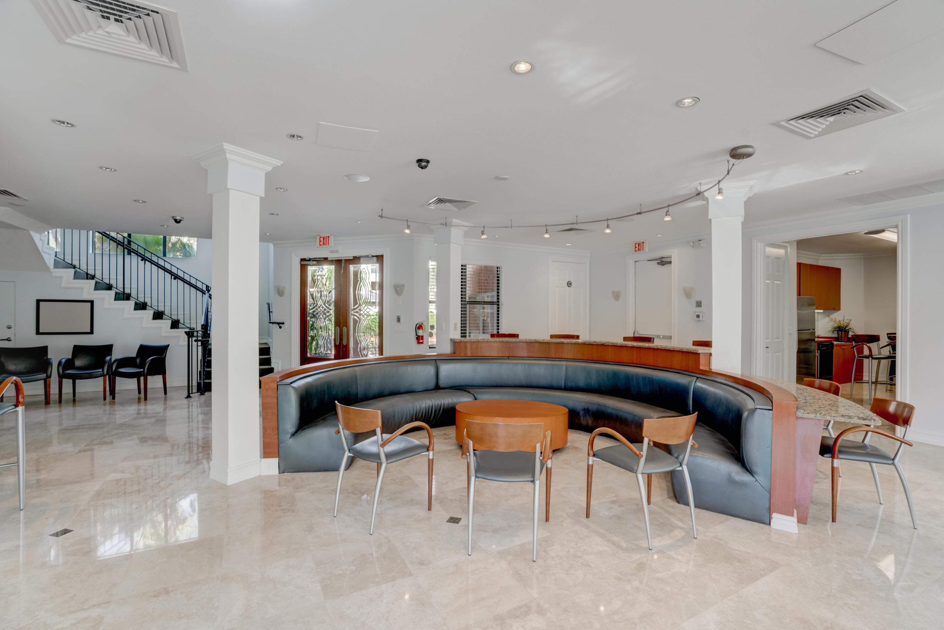 OCEAN TRACE CONDO - Residential