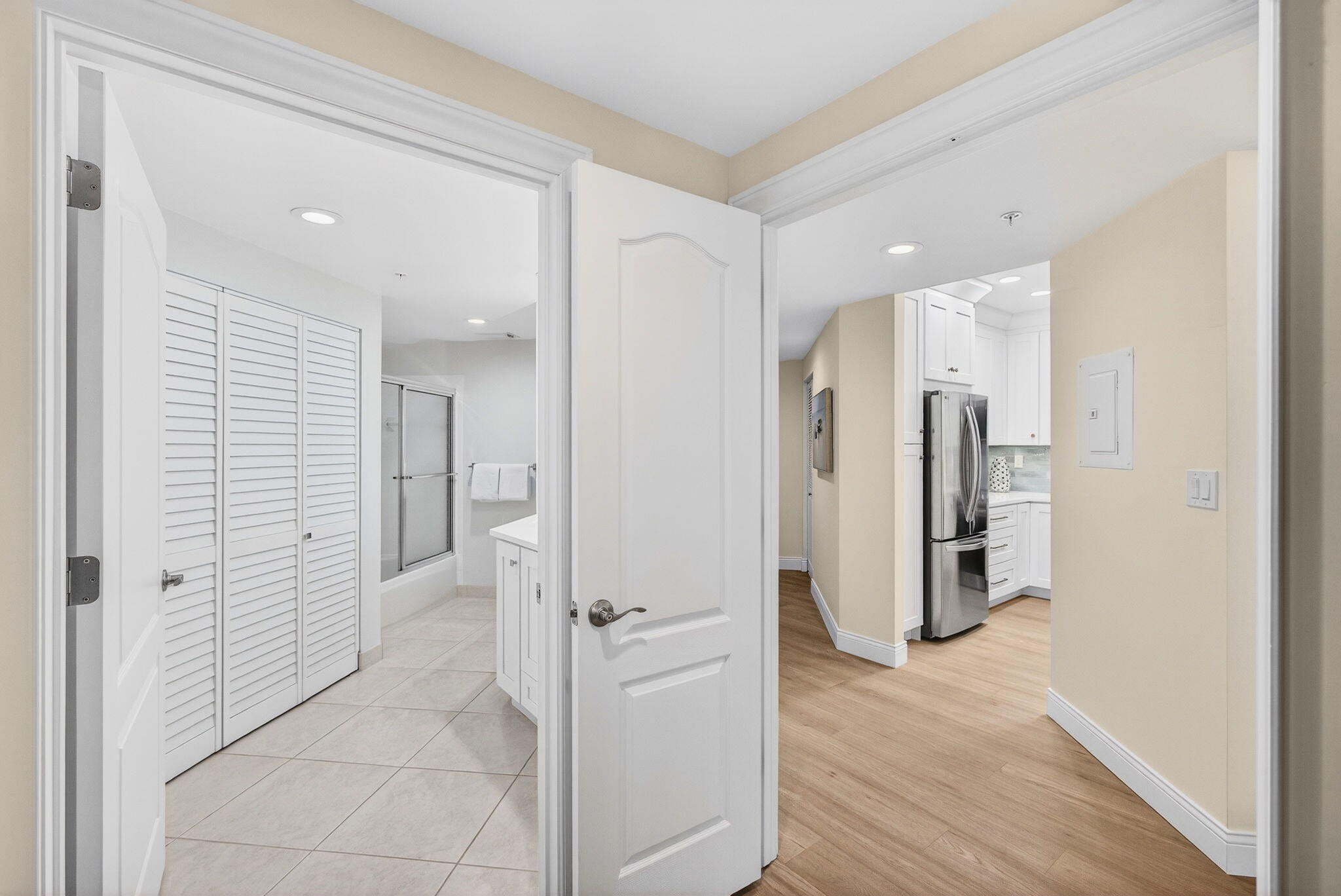 OCEAN TRACE CONDO - Residential