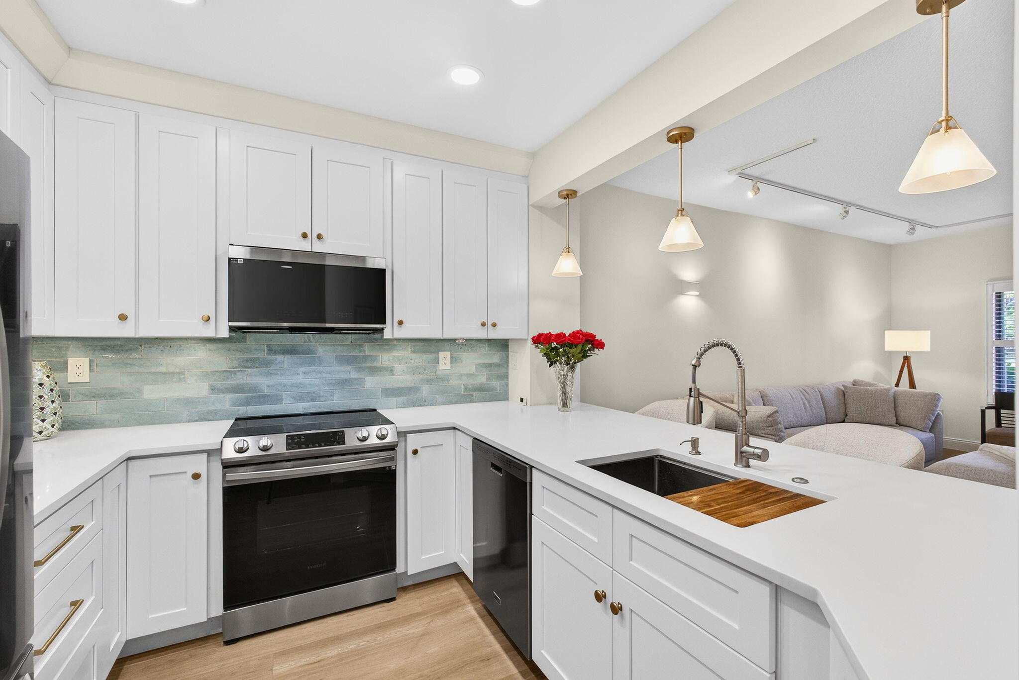 OCEAN TRACE CONDO - Residential