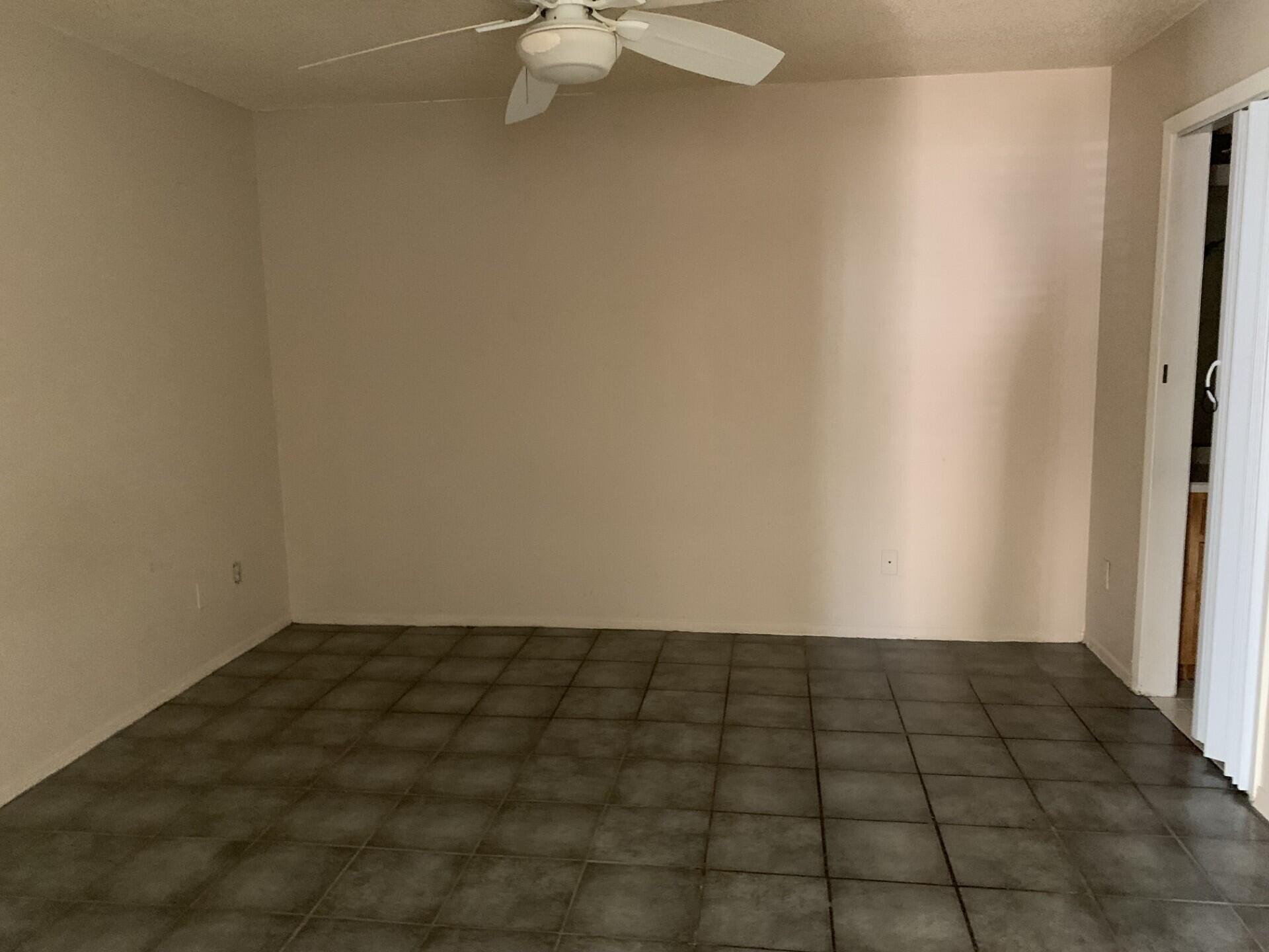 PORT ST LUCIE FLORESTA PI - Residential Lease
