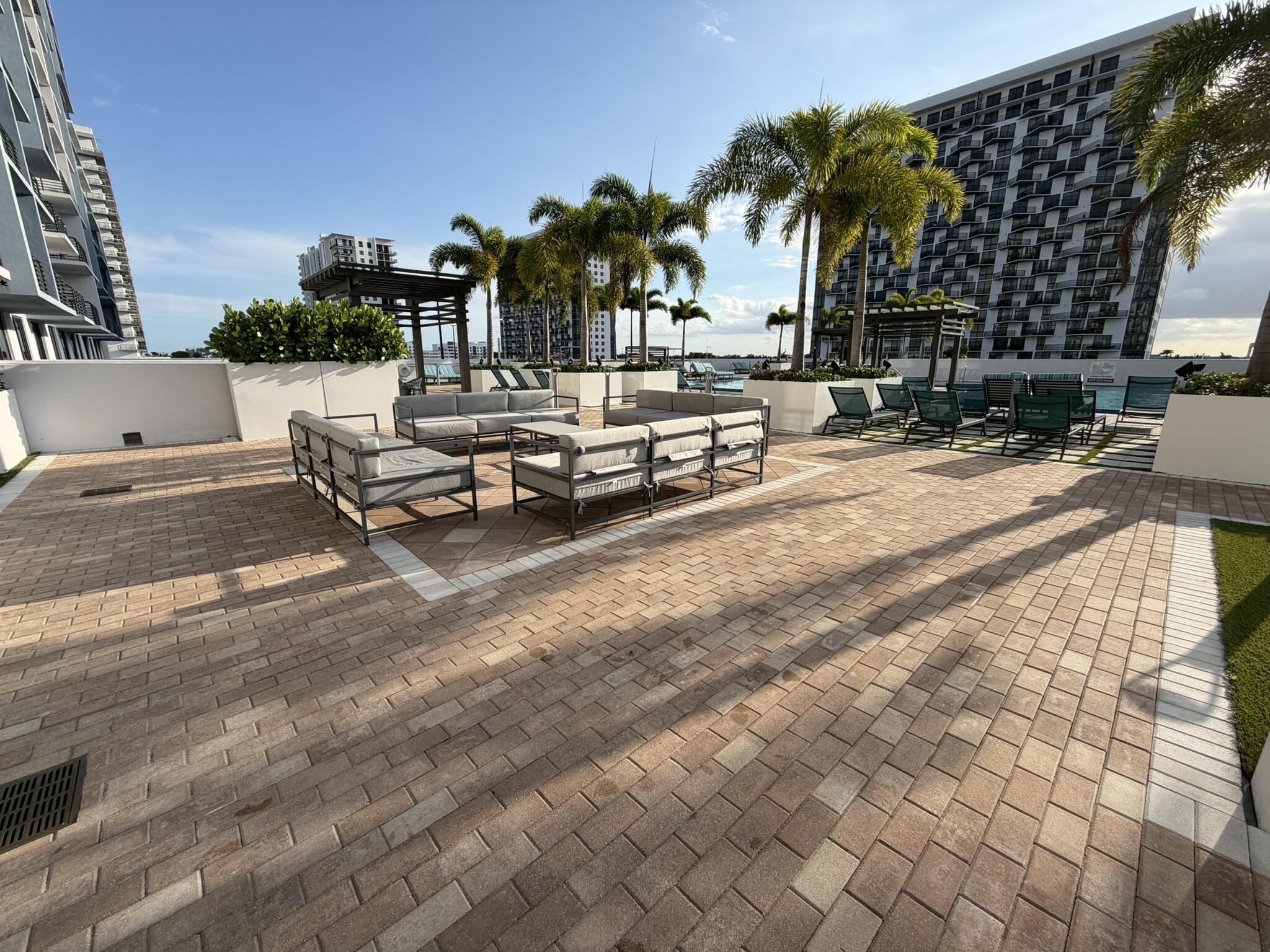 5350 PARK CONDO - Residential