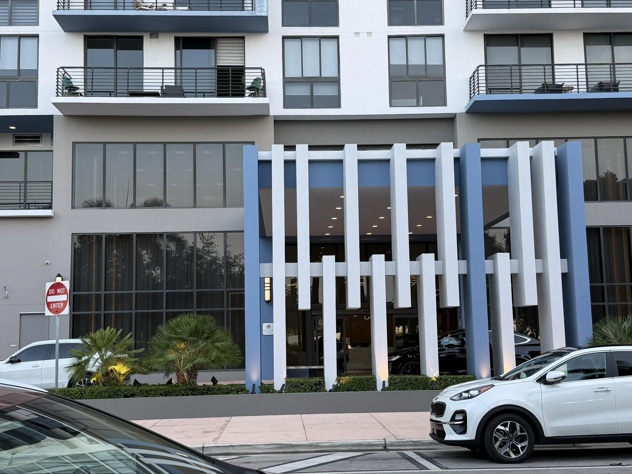 5350 PARK CONDO - Residential