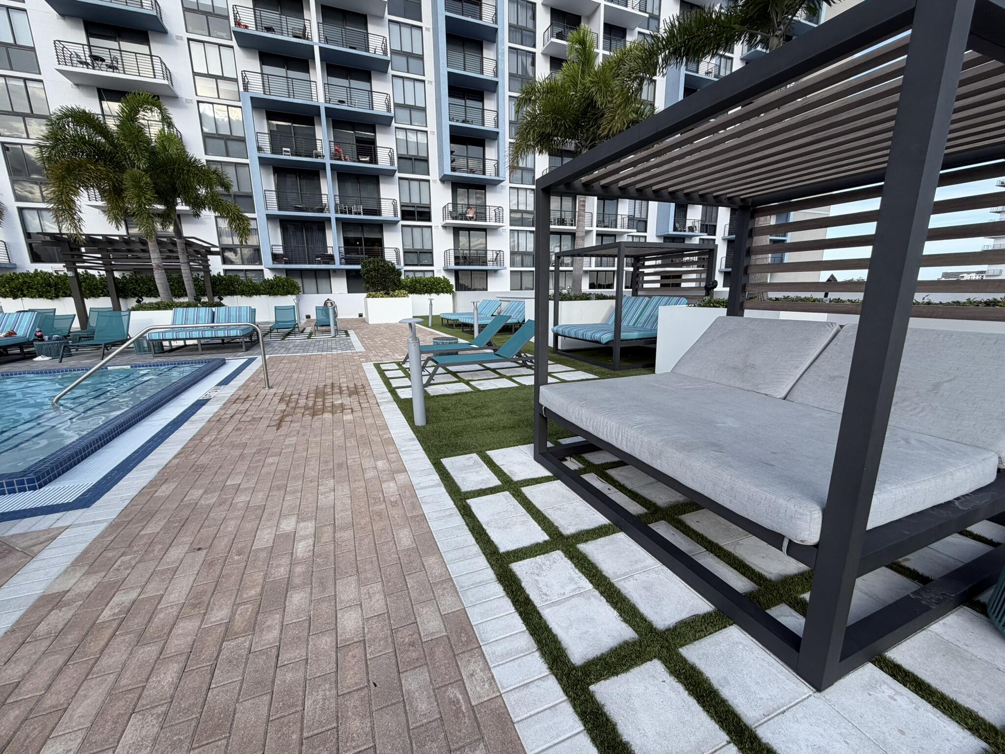 5350 PARK CONDO - Residential