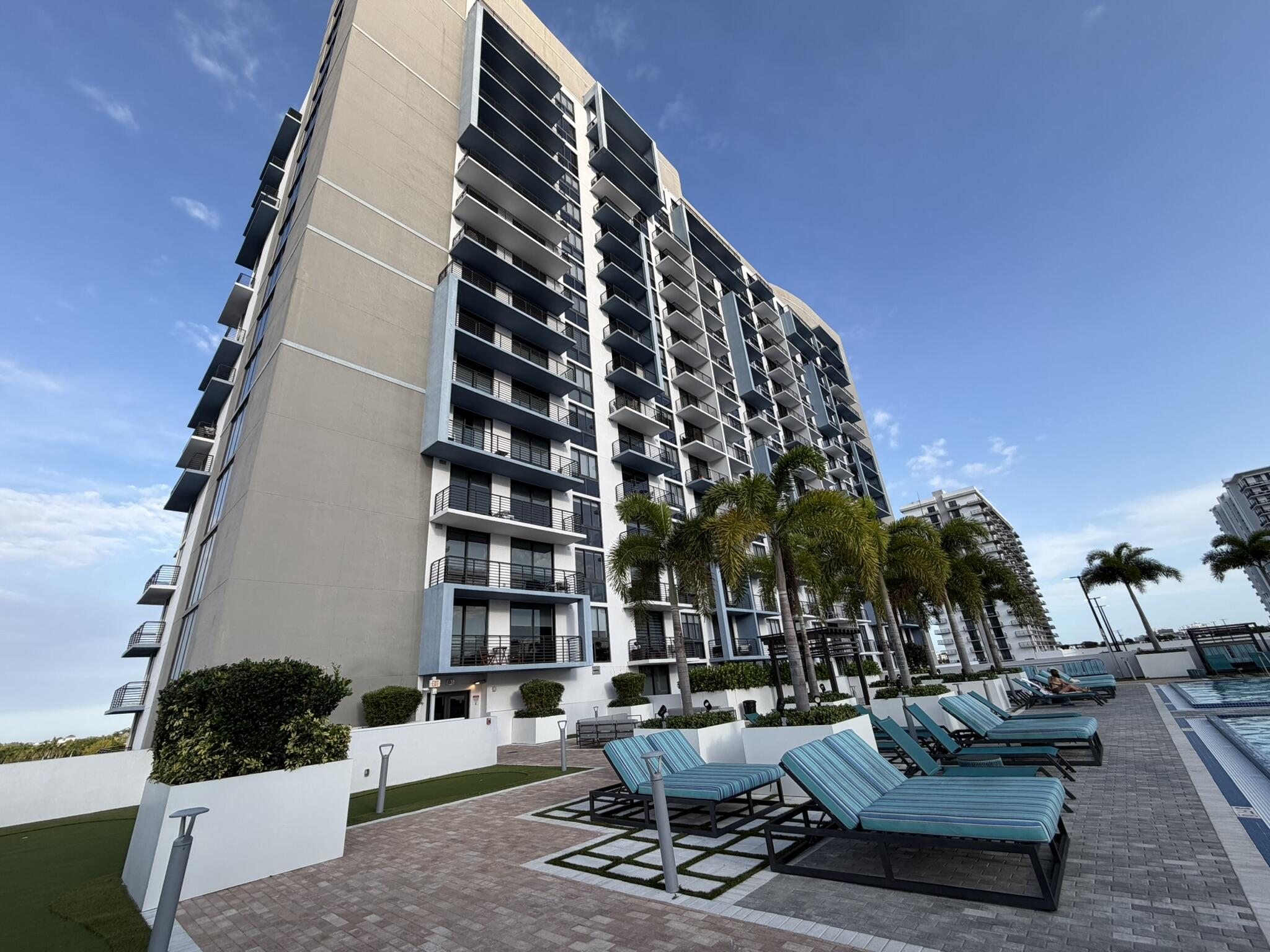 5350 PARK CONDO - Residential