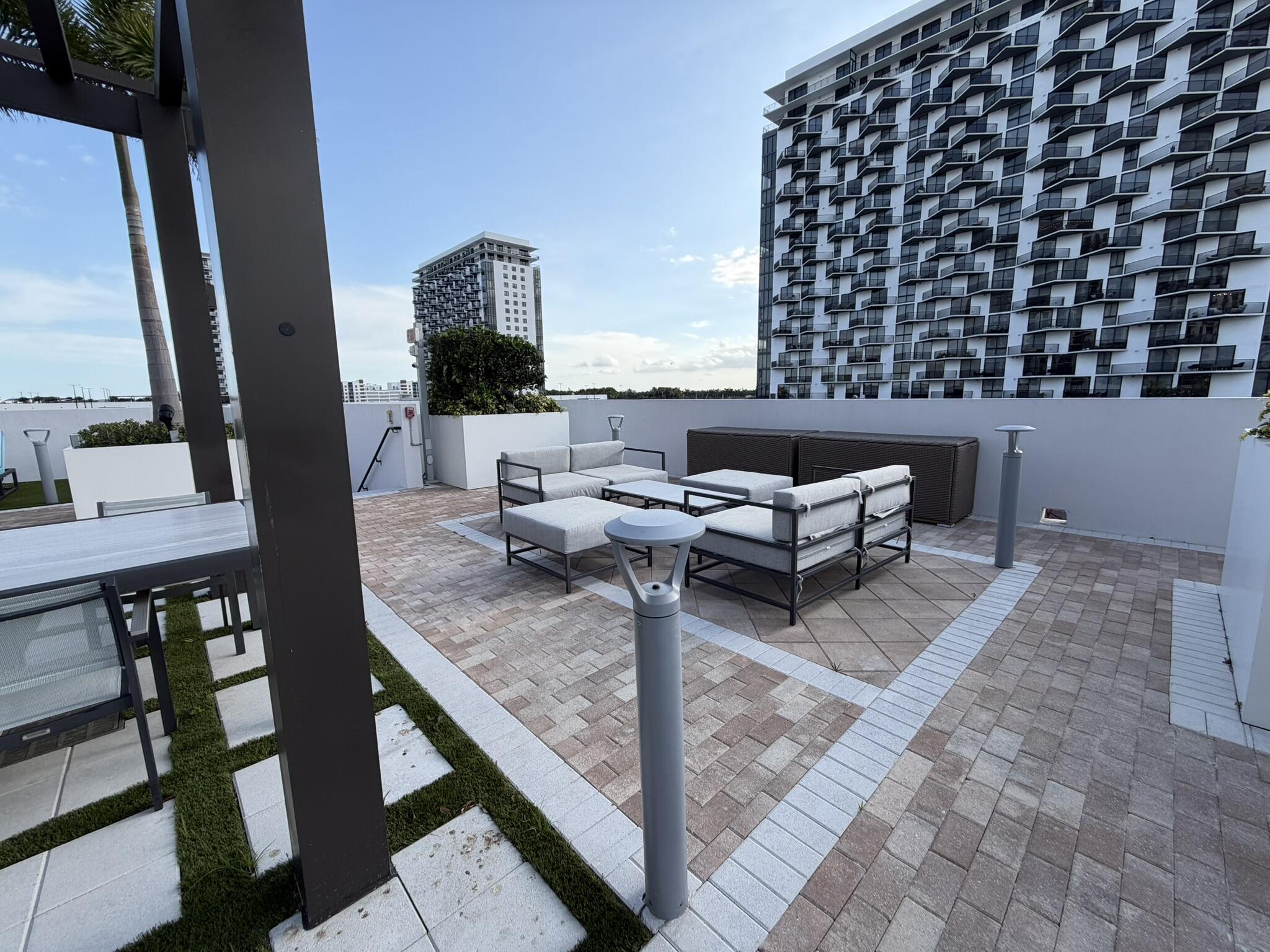 5350 PARK CONDO - Residential