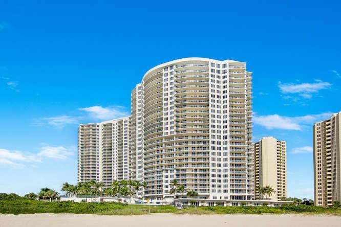 Ritz Carlton Residence - Residential