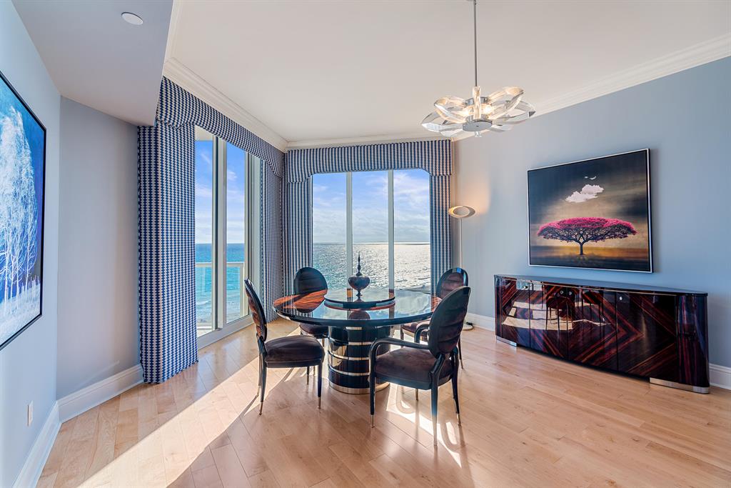 Ritz Carlton Residence - Residential