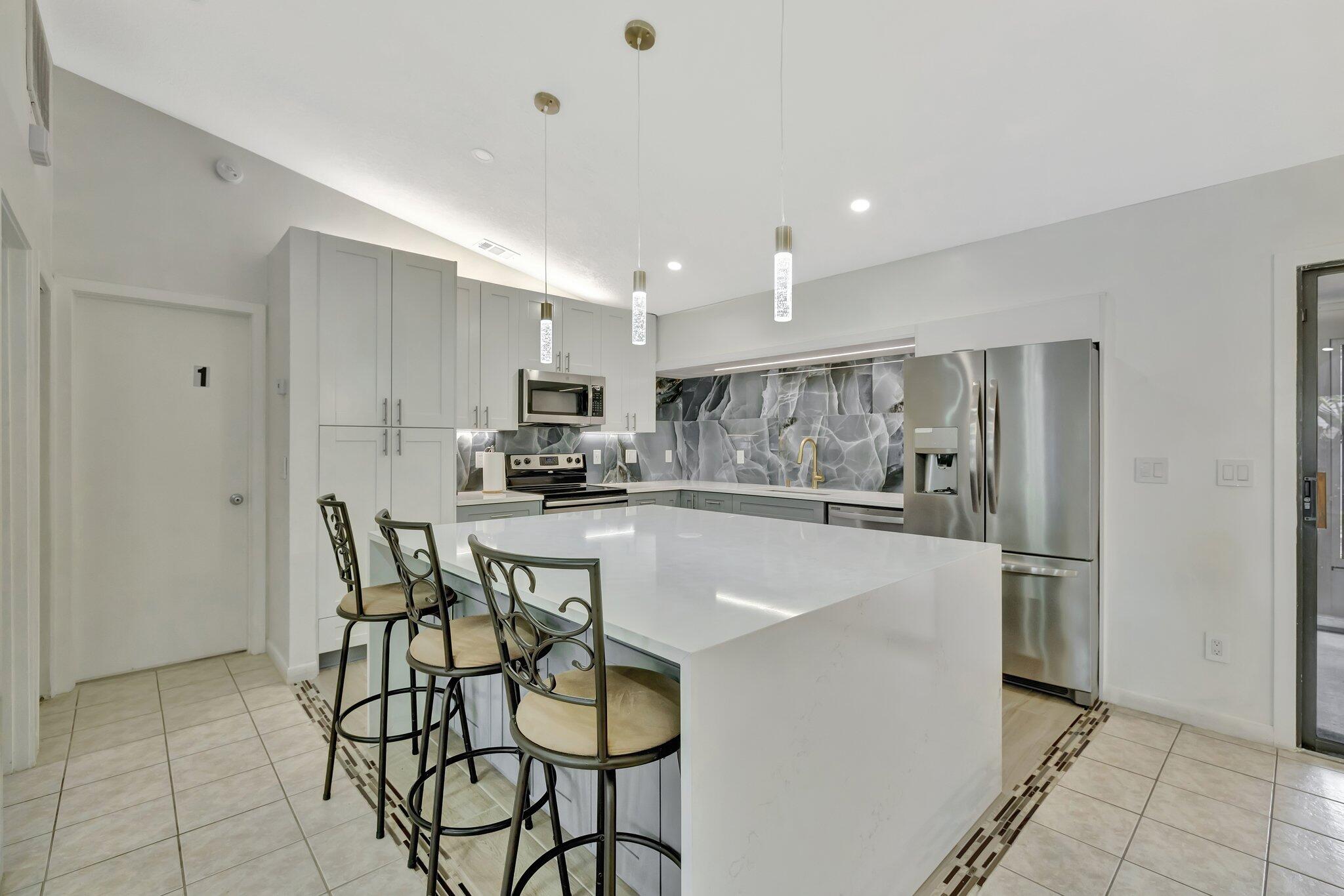 PORT ST LUCIE SECTION 17 - Residential