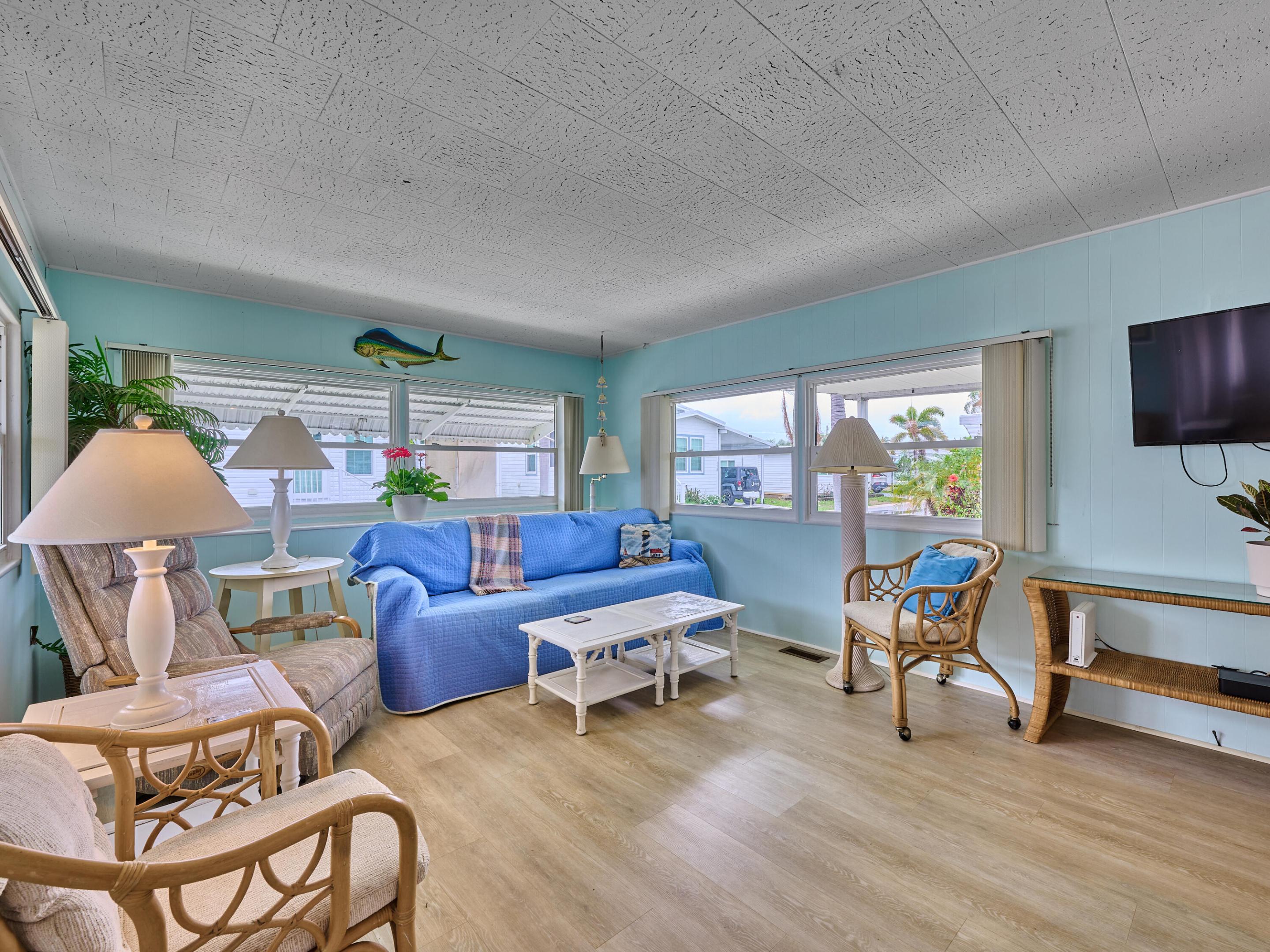 4300 SE Saint Lucie Boulevard 123