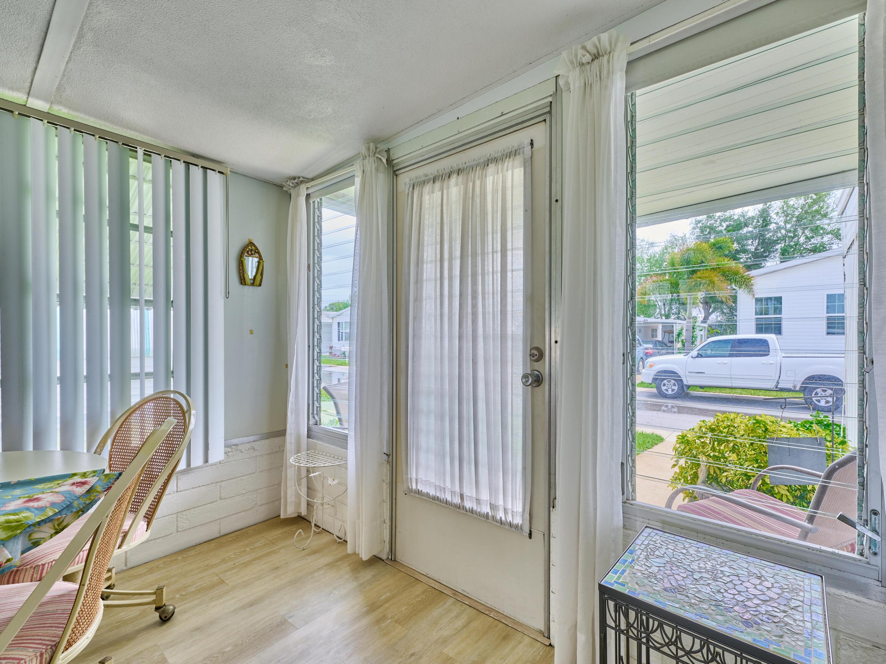 HIDDEN HARBOUR CONDO - Residential