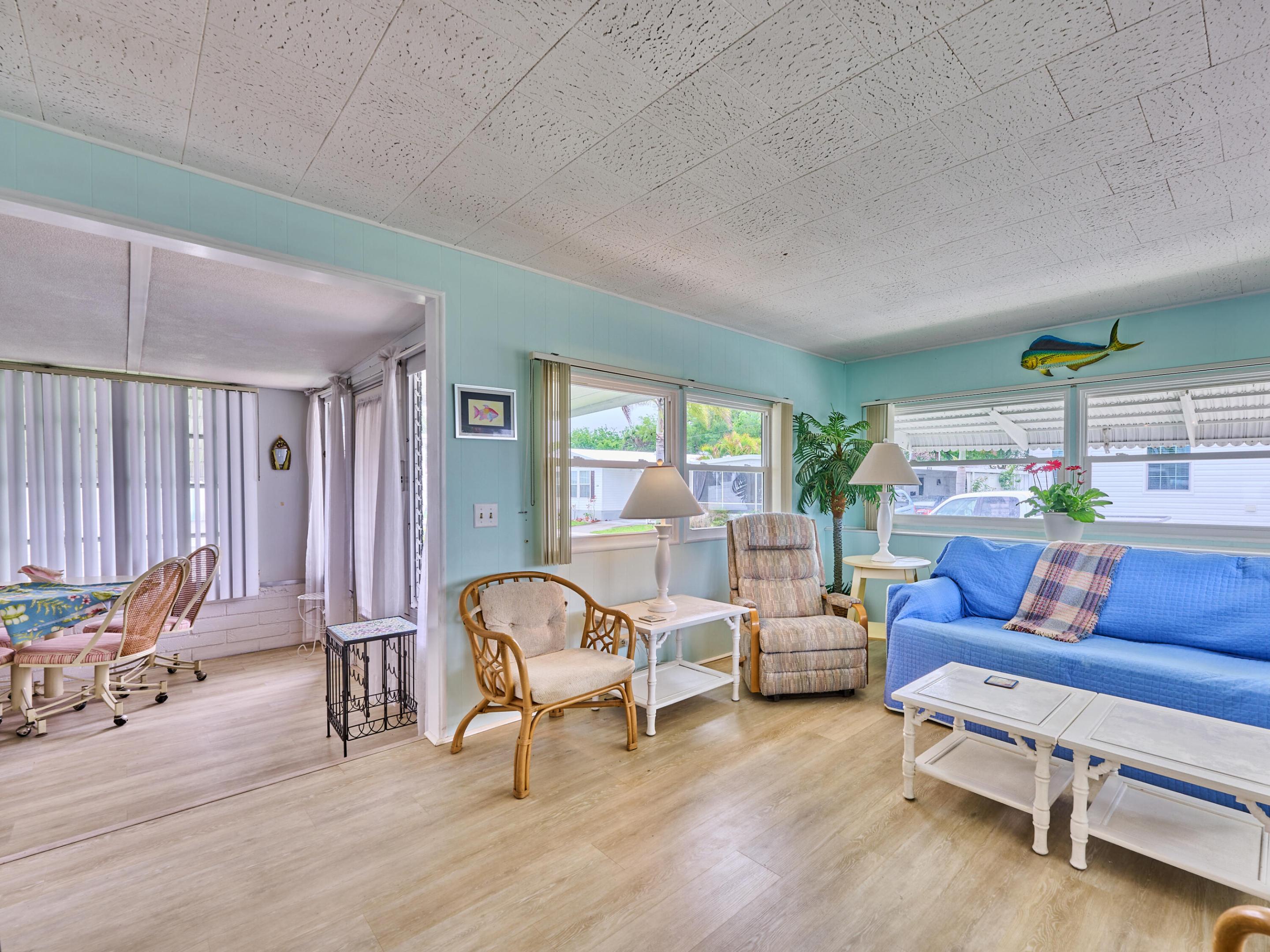 4300 SE Saint Lucie Boulevard 123