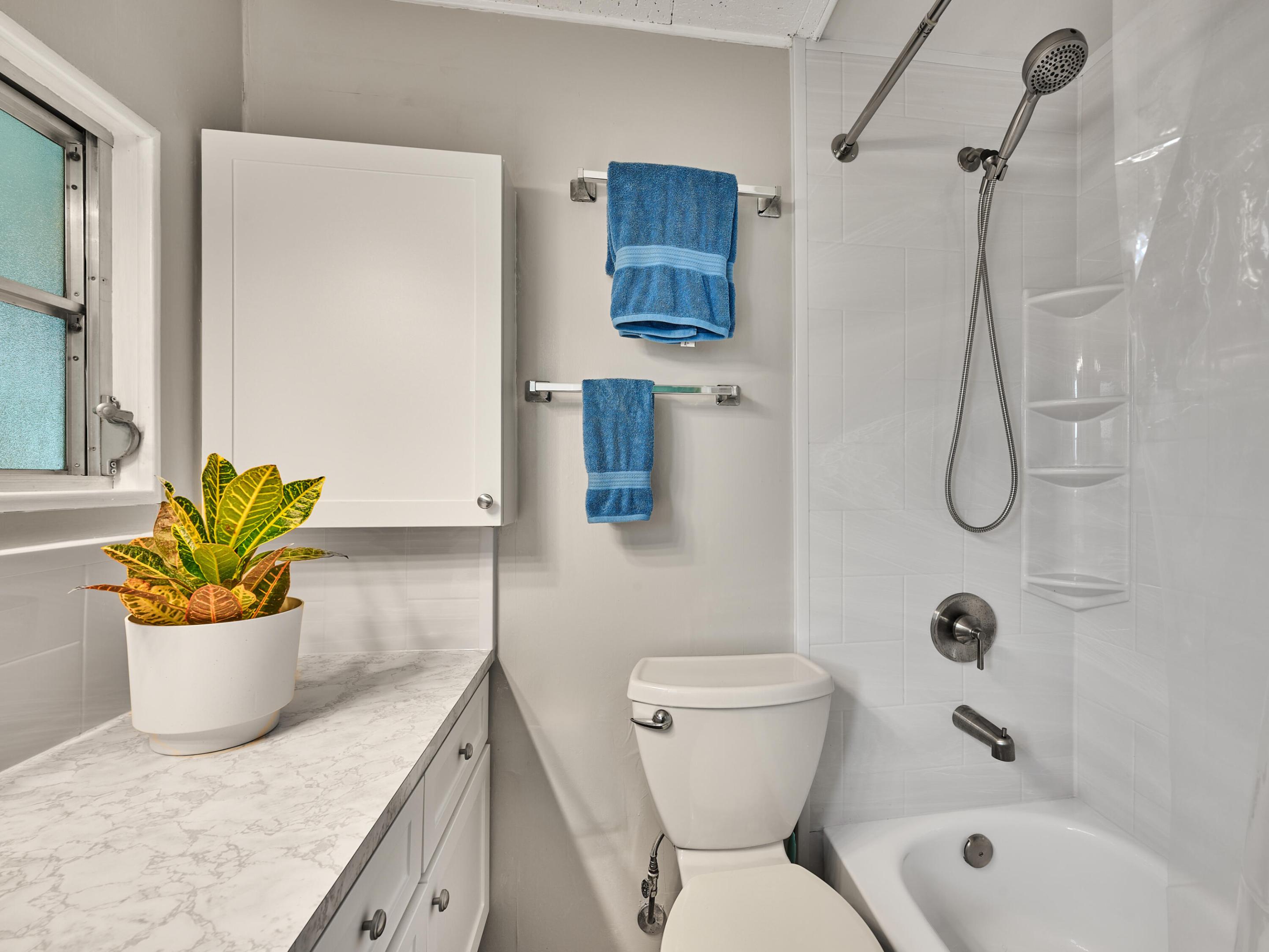 HIDDEN HARBOUR CONDO - Residential