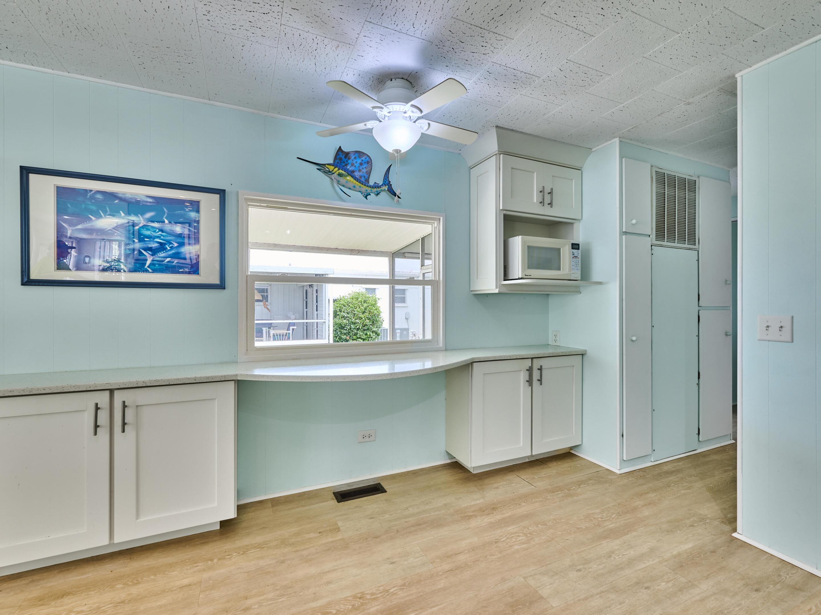 HIDDEN HARBOUR CONDO - Residential