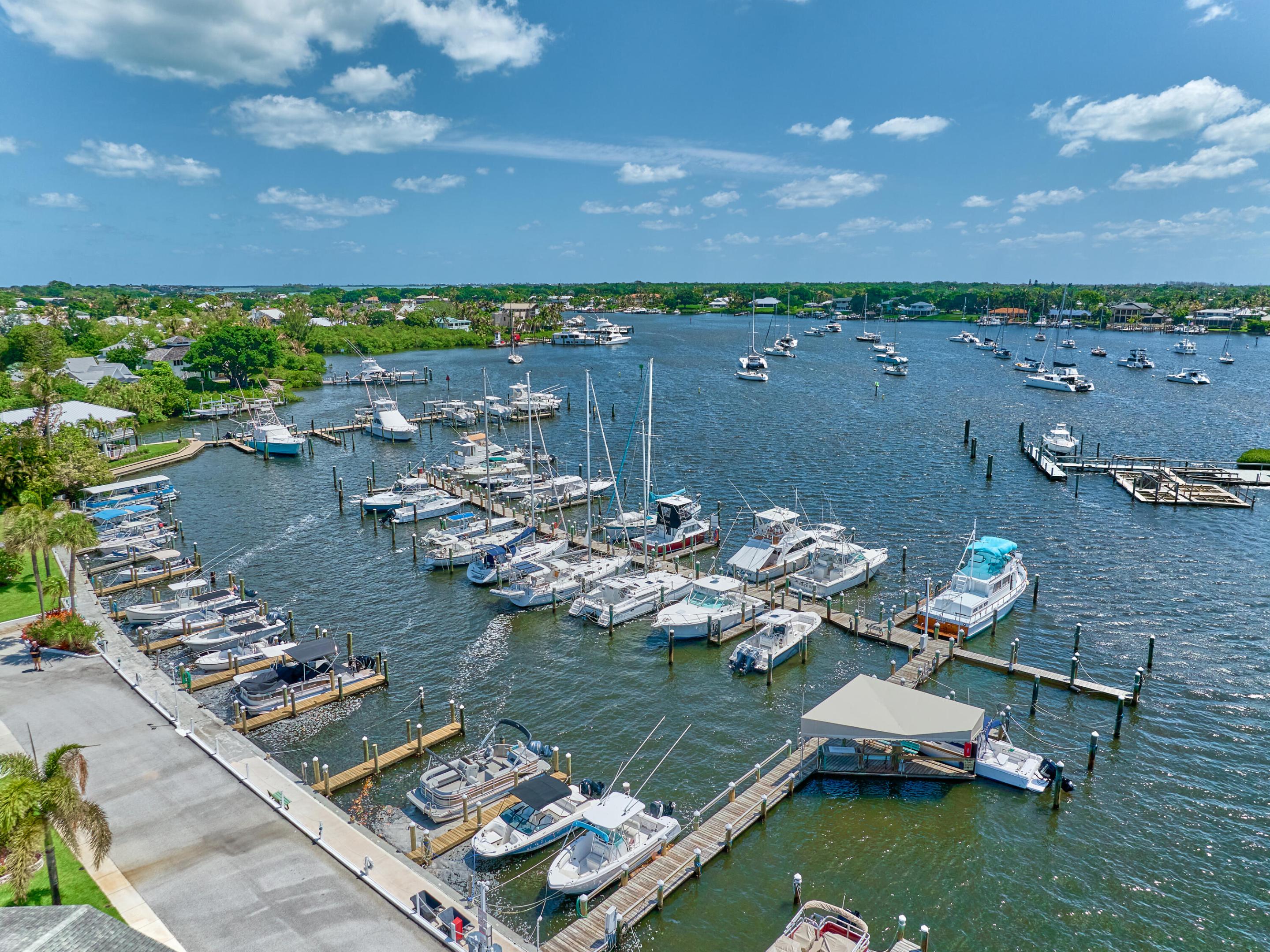 HIDDEN HARBOUR CONDO - Residential