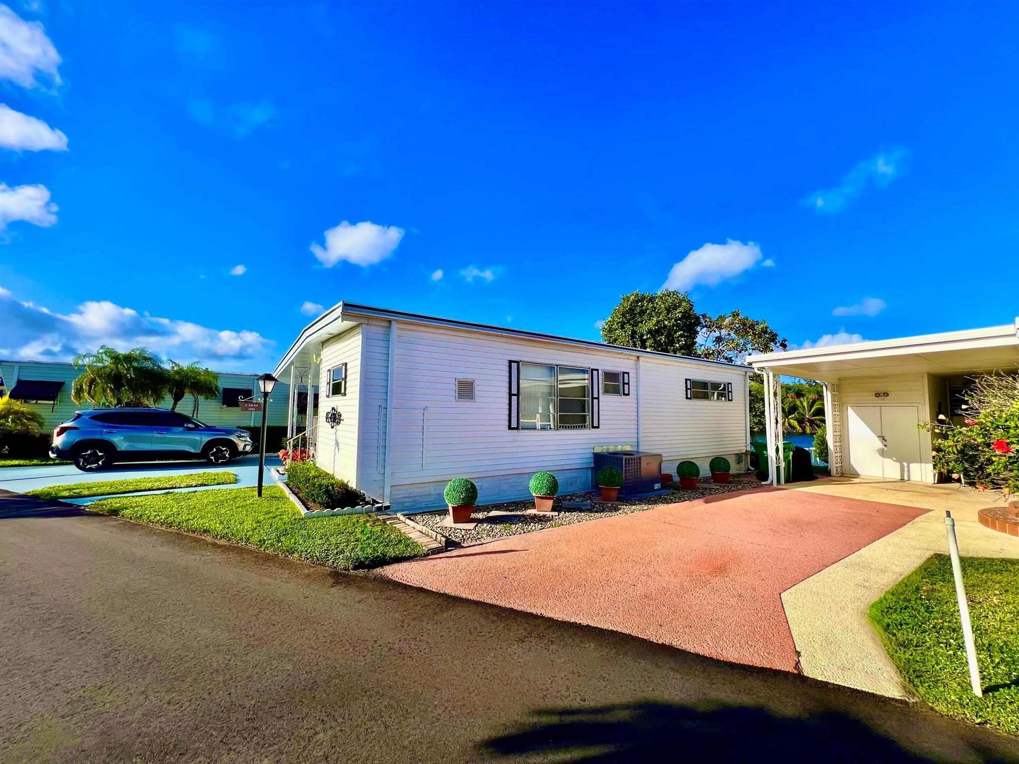 ORANGEBROOK HARBOR - Residential