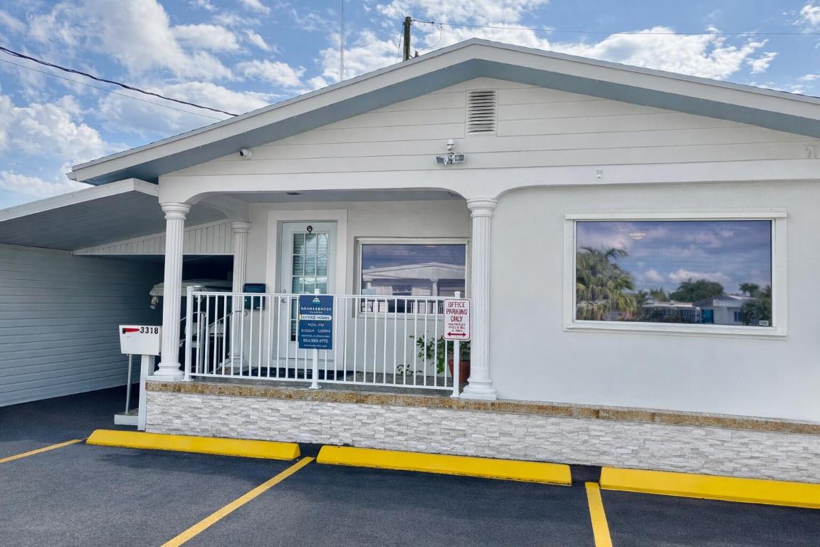 ORANGEBROOK HARBOR - Residential