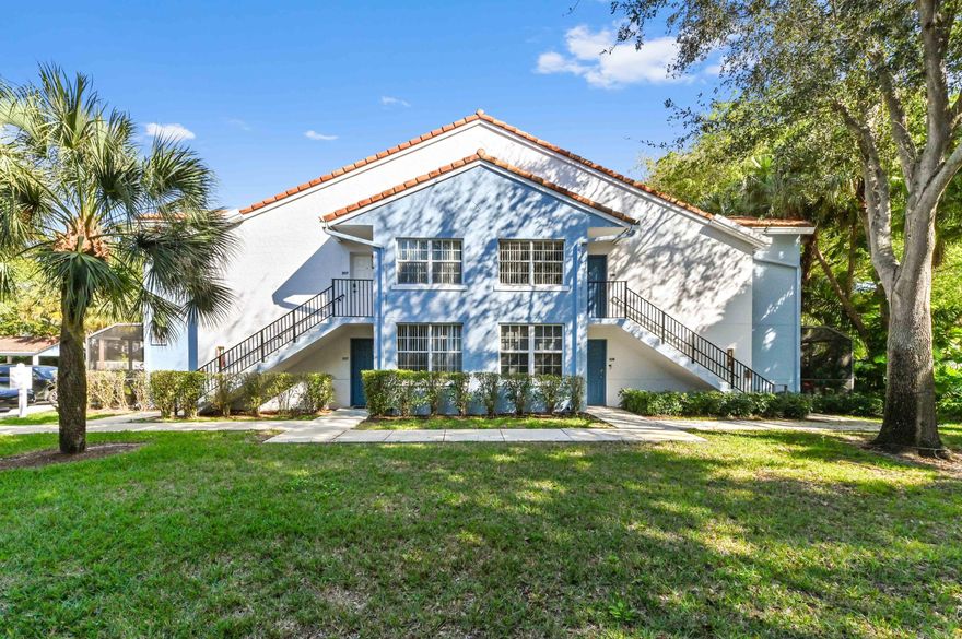 Live in resort style amenities in this spacious, open floor plan, 2/2, in the heart of Boca Raton. A+ schools, shopping, Town Center Mall all close by. Marble floors and laminate throughout. Largest 2/2 floorpan! No carpet! Full sized washer and dryer and walk-in closets. Newer dishwasher, garbage disposal, and water heater as well. HOA fee includes water, sewer, basic internet and cable, and on-site management. Community has a manned gate, lighted tennis courts, heated pools, racketball, gym, sauna, hot tub, pool table, piano, and tiki hut for entertaining. INVESTOR FRIENDLY!! Can be rented as soon as you close.