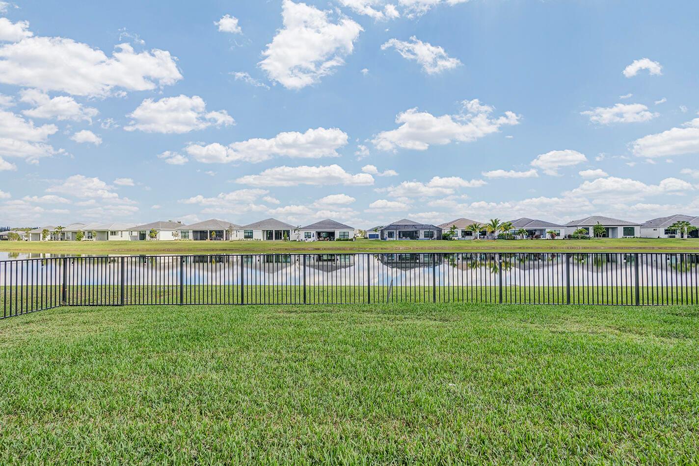 CRESSWIND PALM BEACH - Residential Lease