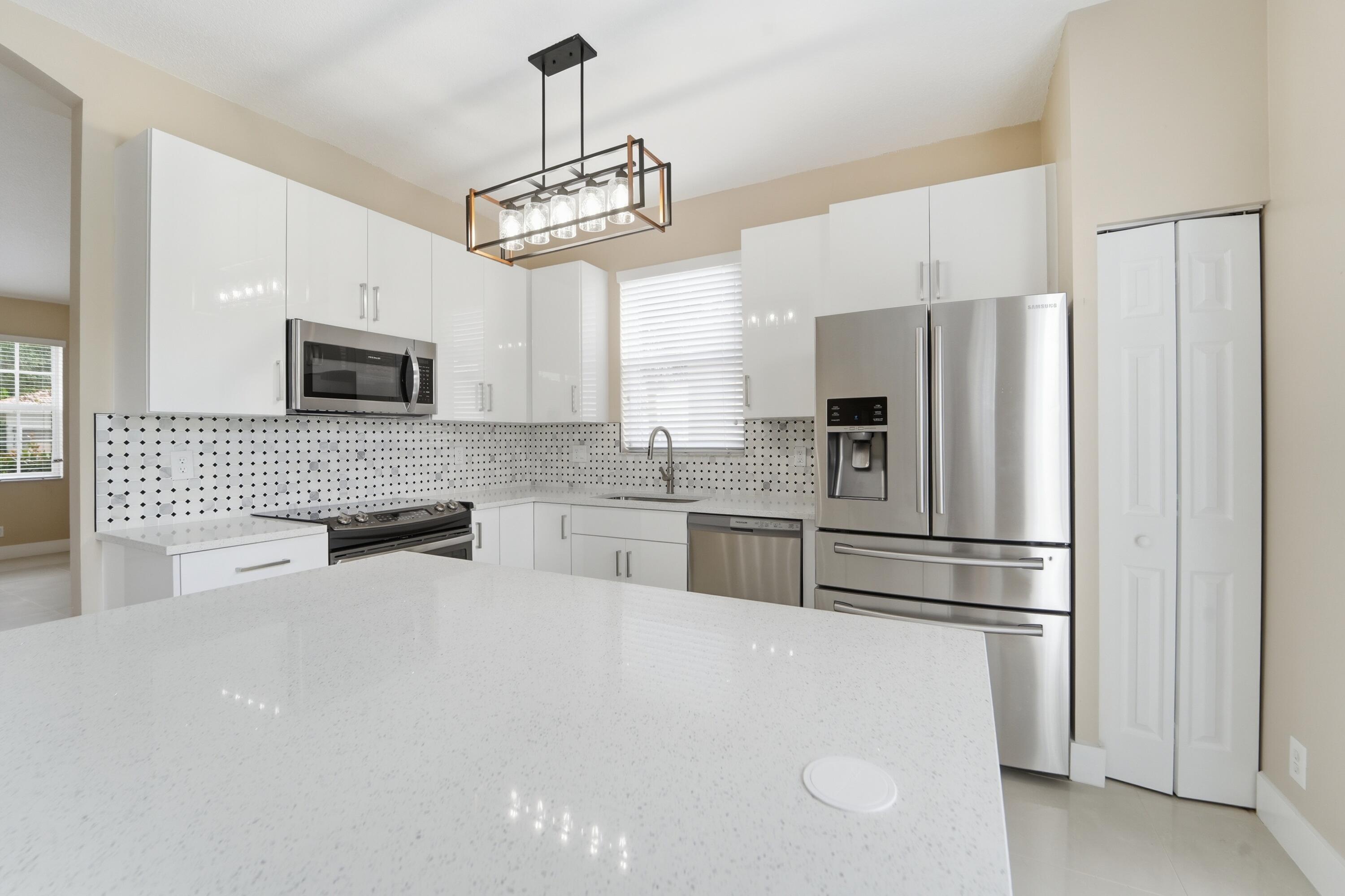 1780 Pierside Circle