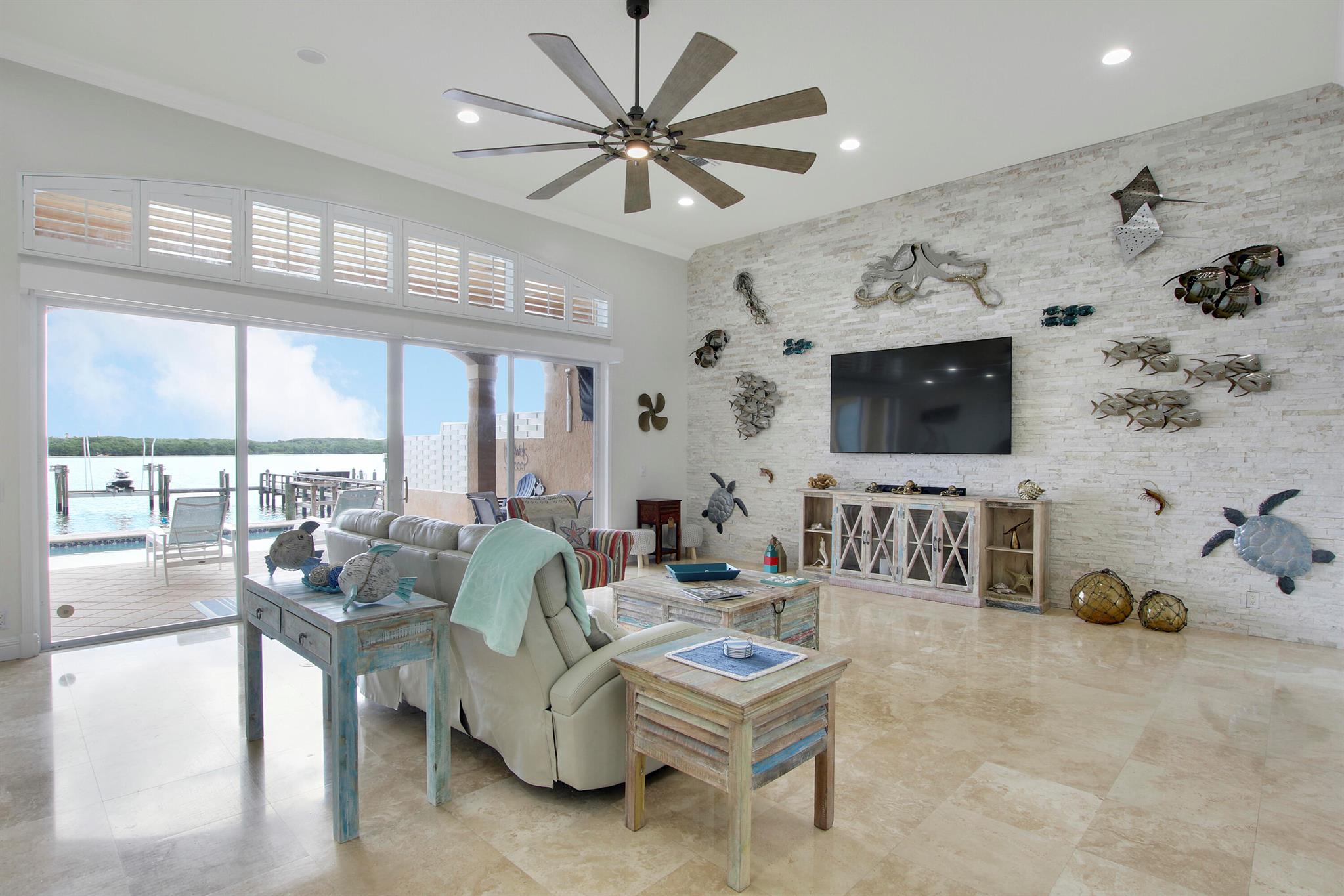 Sandy Depths - Residential