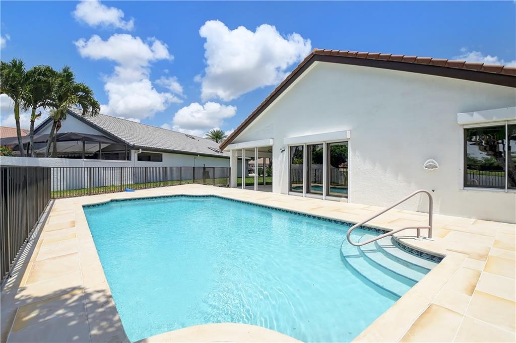 Boca Woods Country Club 0 - Residential