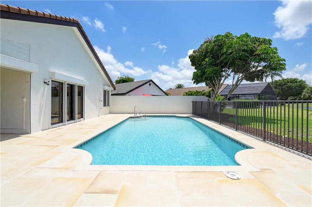 Boca Woods Country Club 0 - Residential