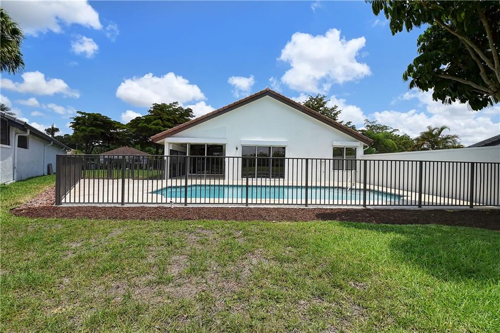 Boca Woods Country Club 0 - Residential