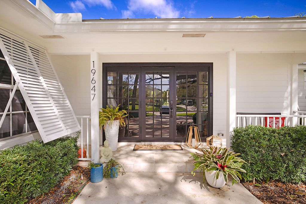 Photo of 19647 Red Maple Lane, Jupiter, FL 33458 (MLS # R10960109)