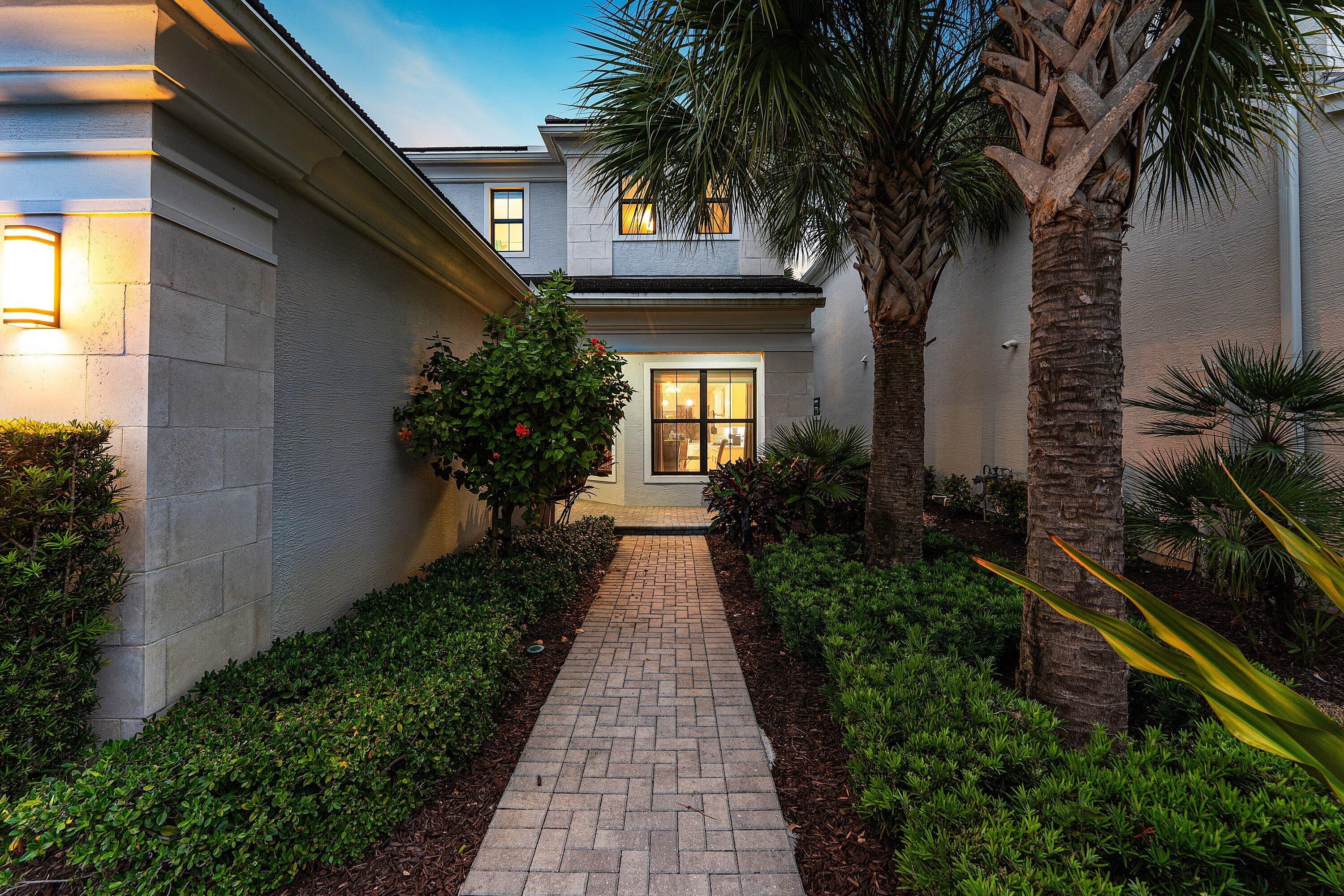 ARTISTRY - Residential