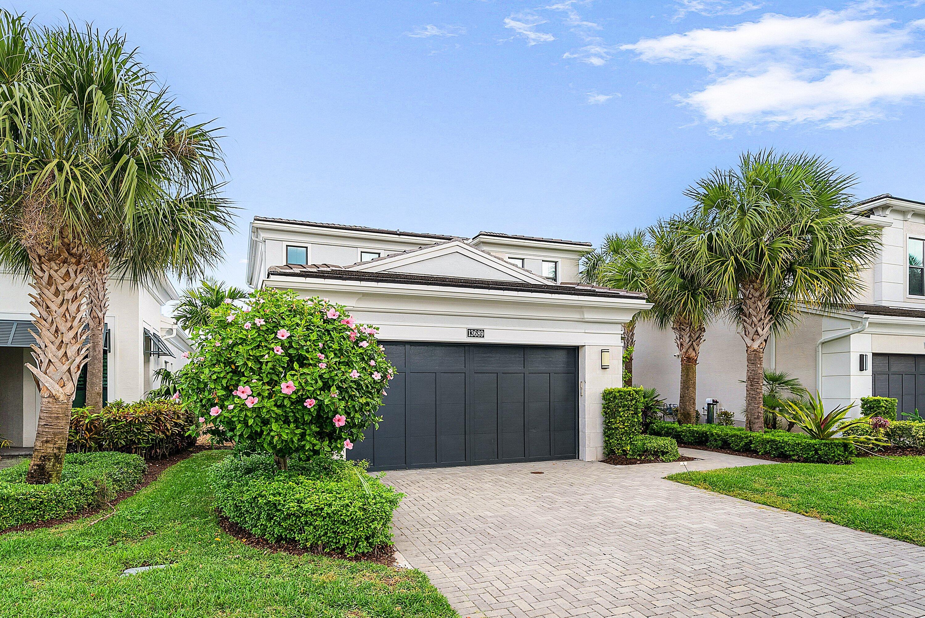 ARTISTRY - Residential