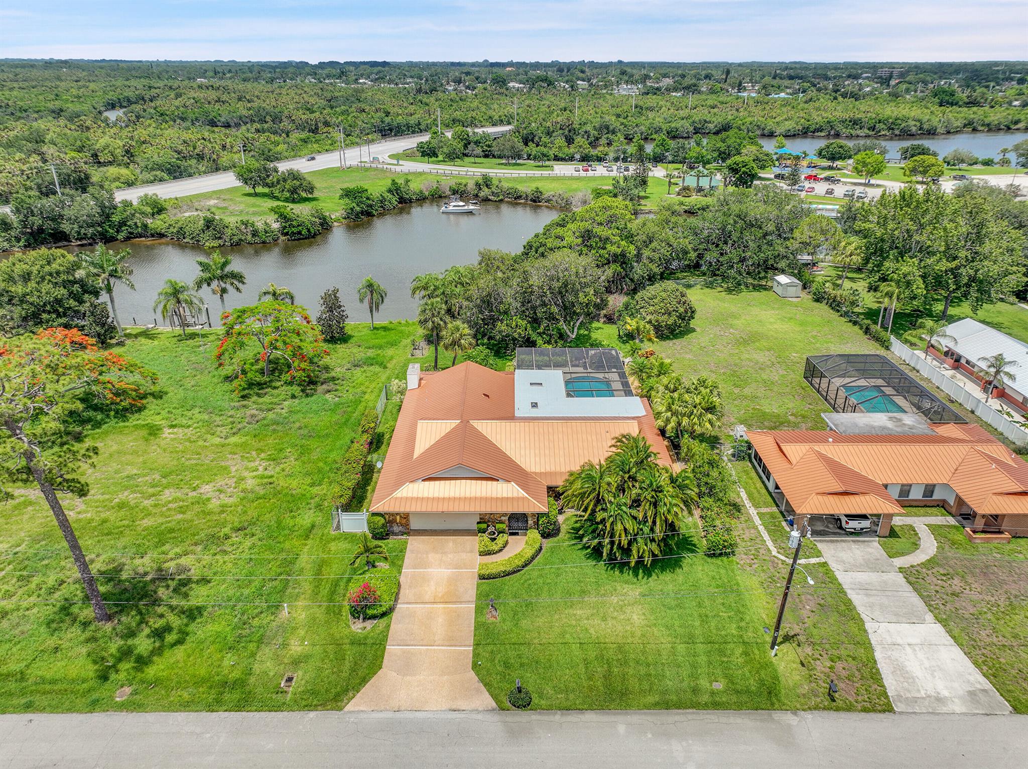 RIVER PARK - Residential