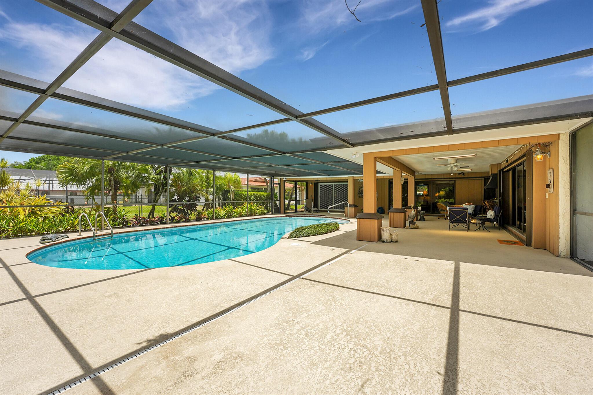 RIVER PARK - Residential