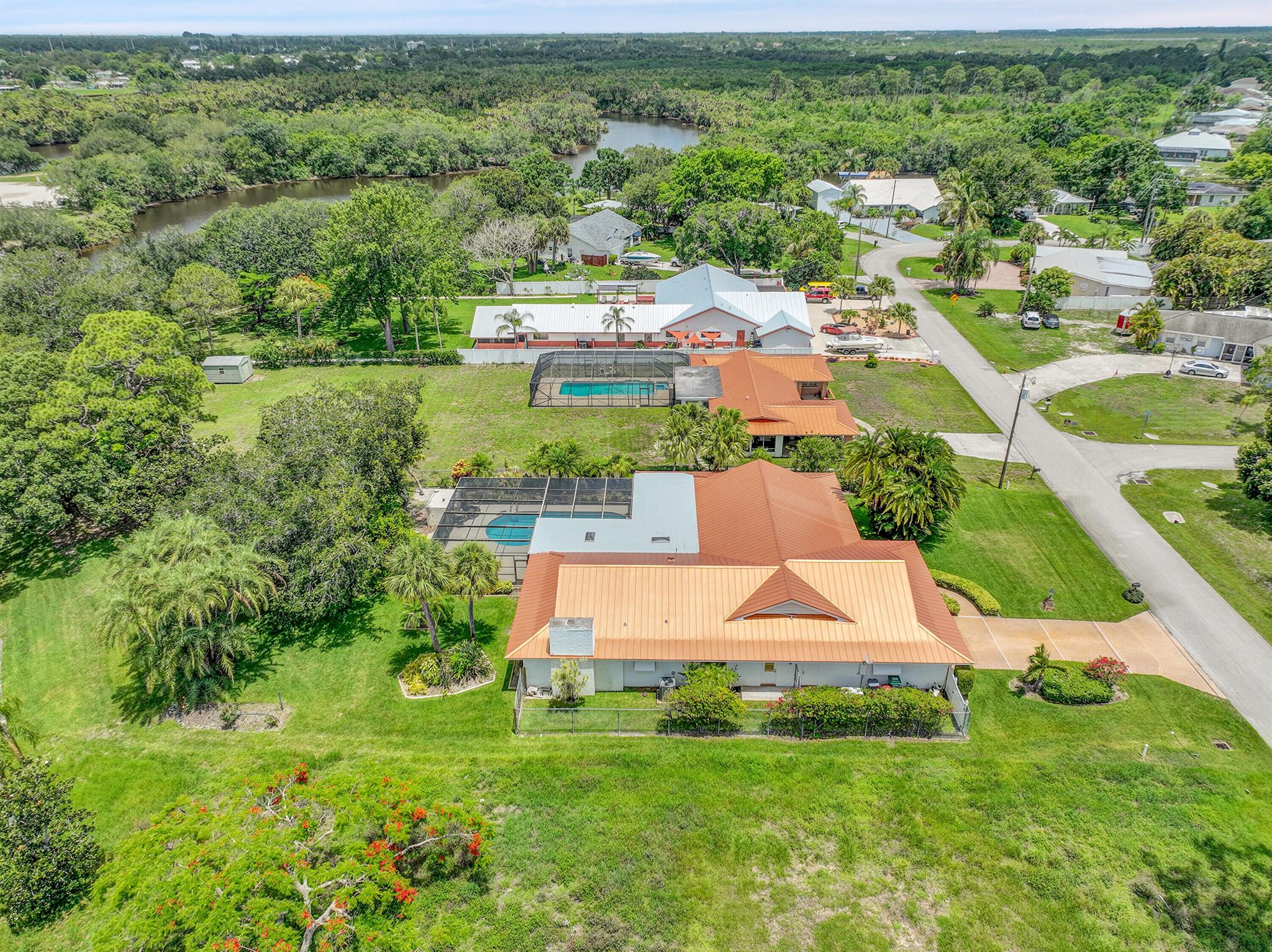 RIVER PARK - Residential