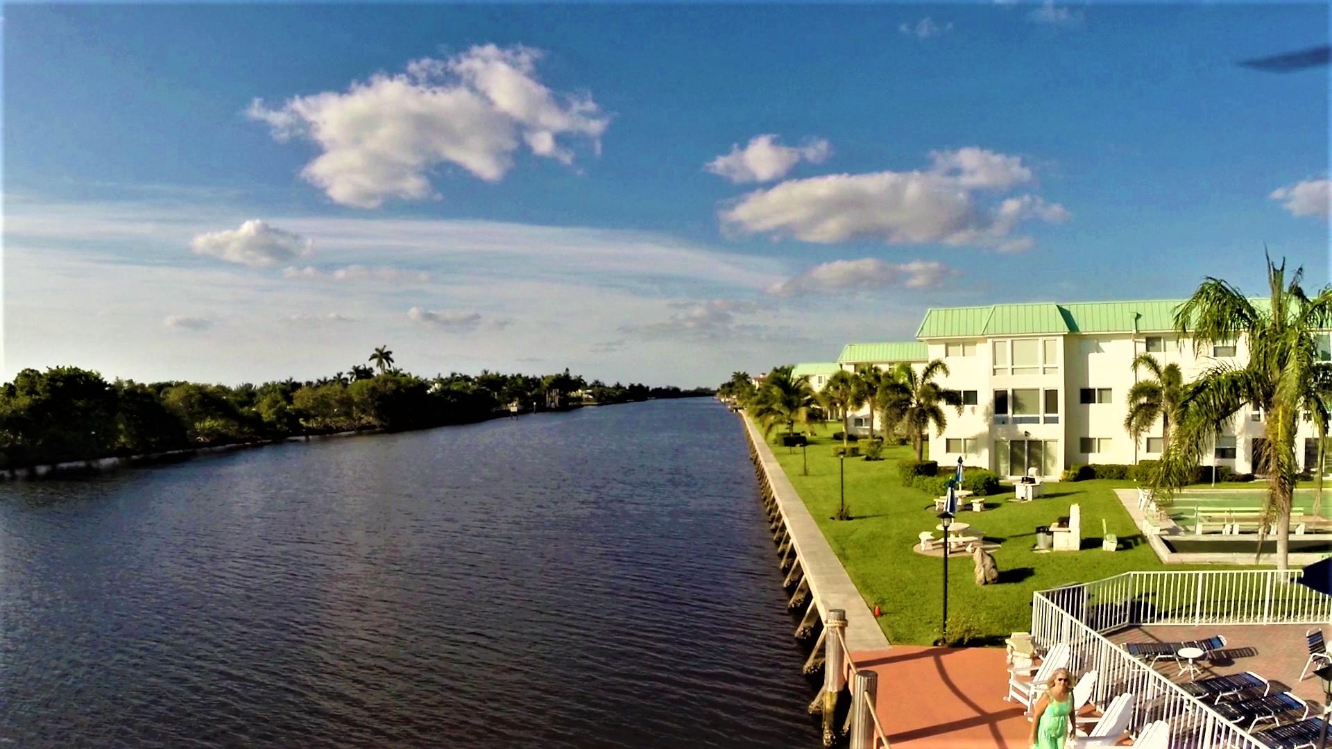 COLONIAL CLUB CONDO SEC 1 - Residential