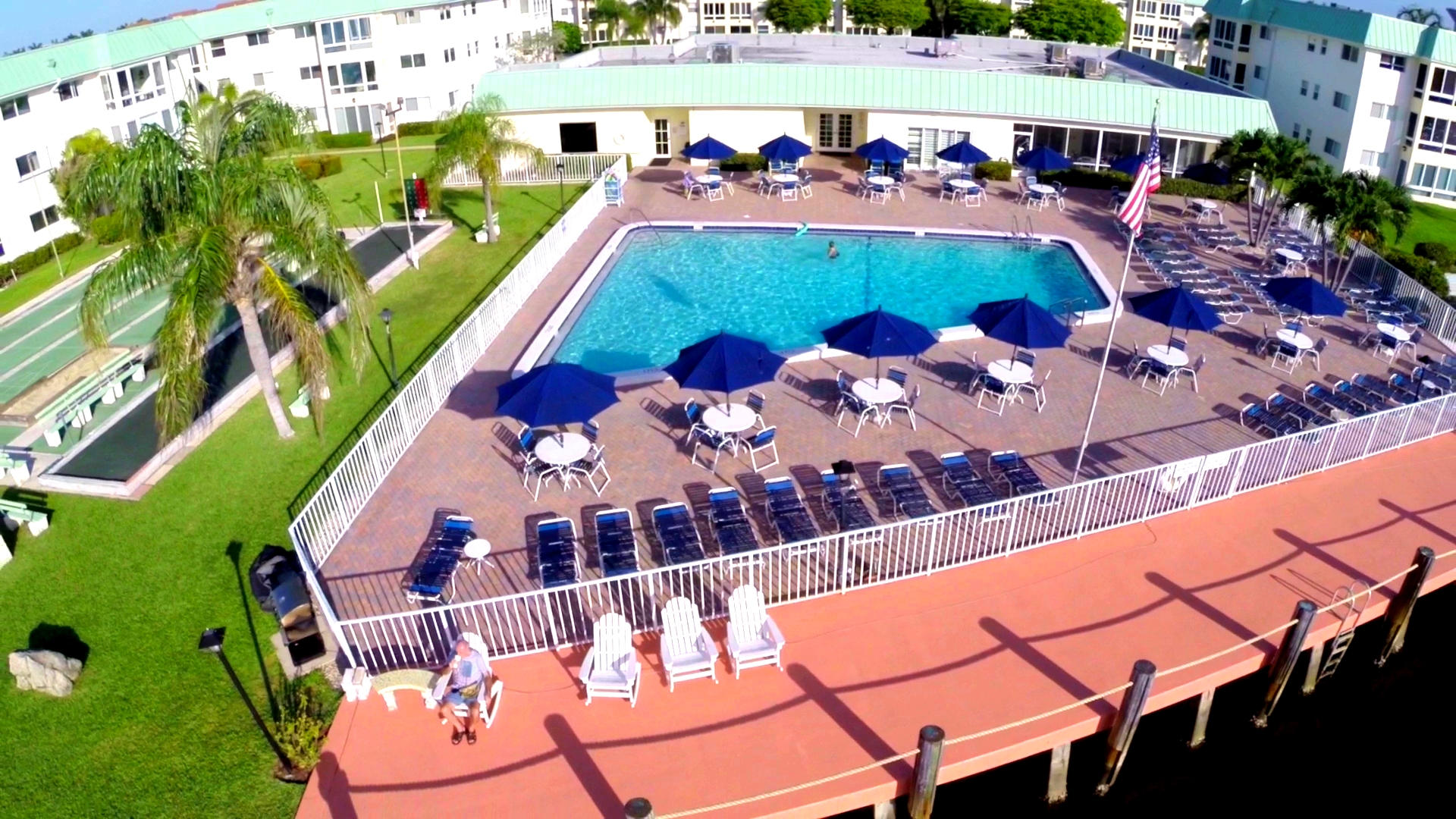 COLONIAL CLUB CONDO SEC 1 - Residential