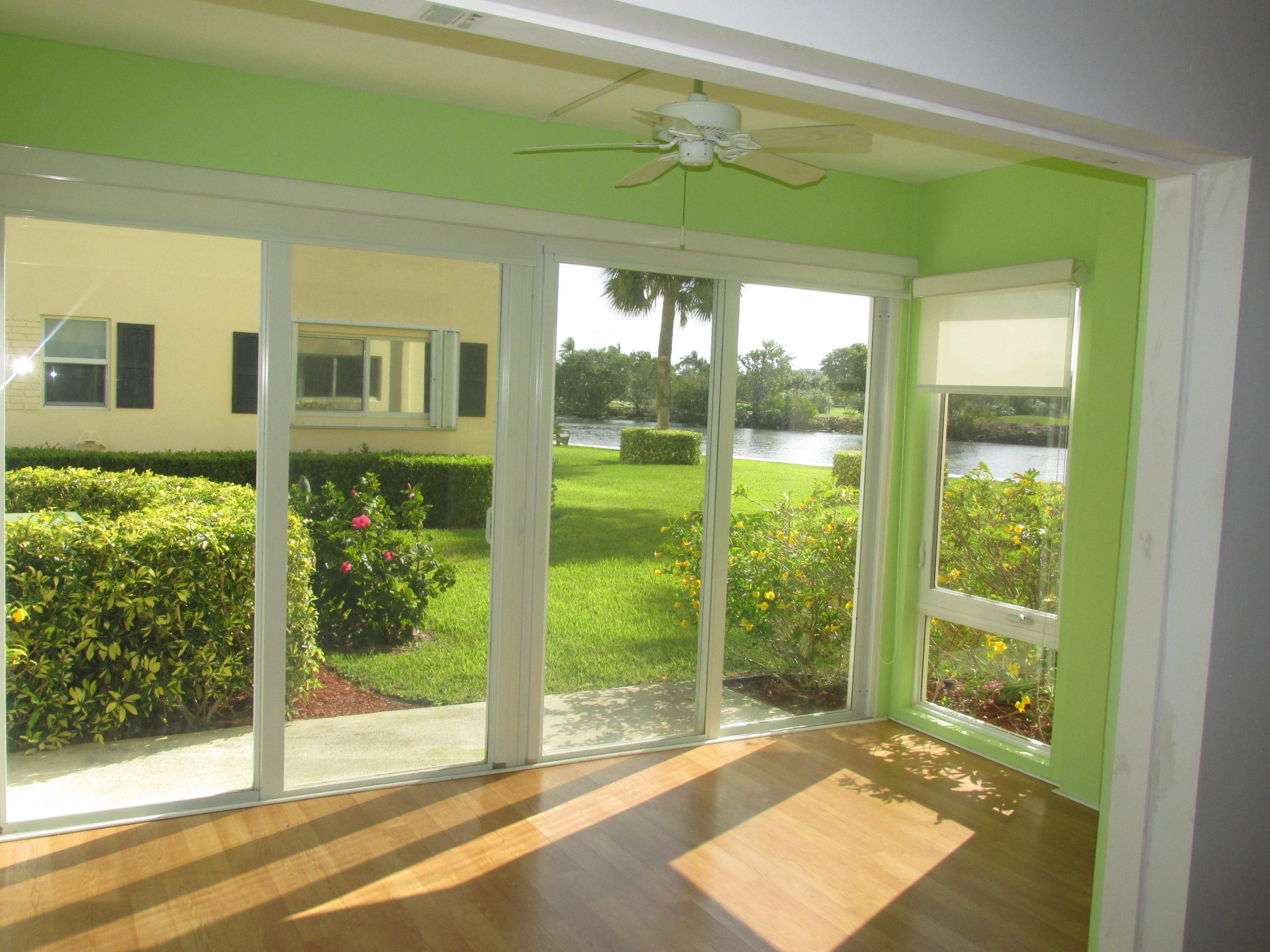 COLONIAL CLUB CONDO SEC 1 - Residential