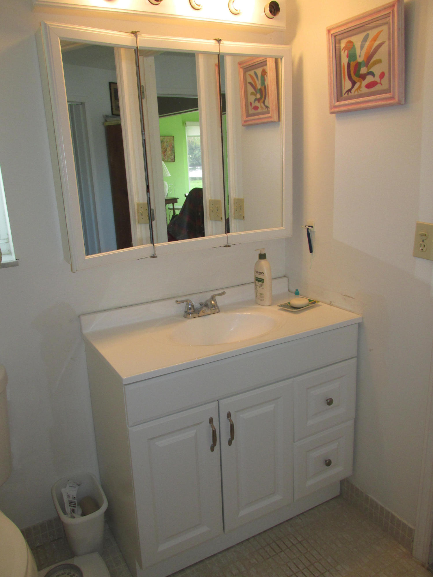 COLONIAL CLUB CONDO SEC 1 - Residential