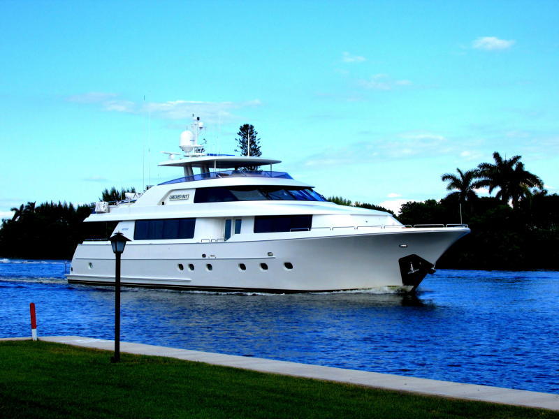 COLONIAL CLUB CONDO SEC 1 - Residential