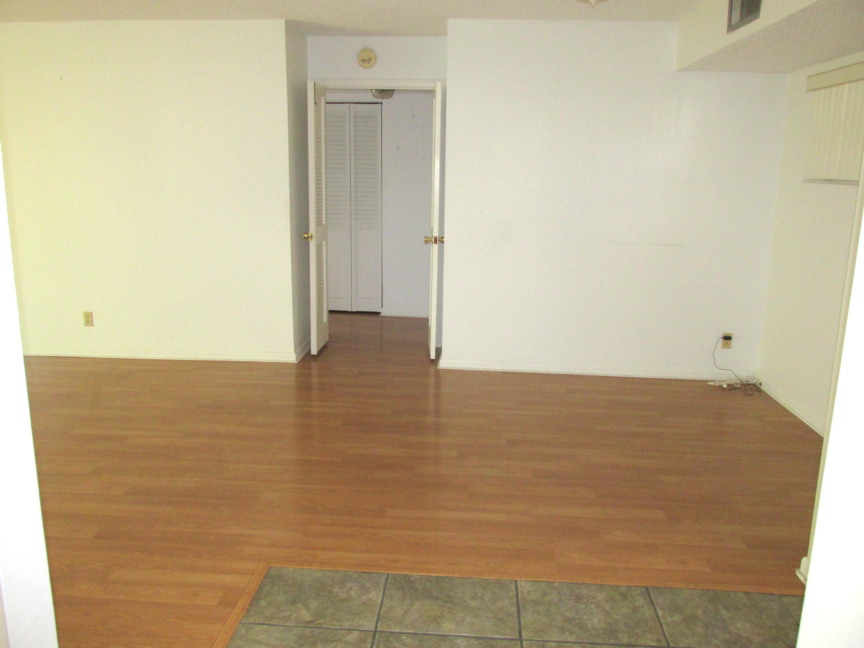 COLONIAL CLUB CONDO SEC 1 - Residential