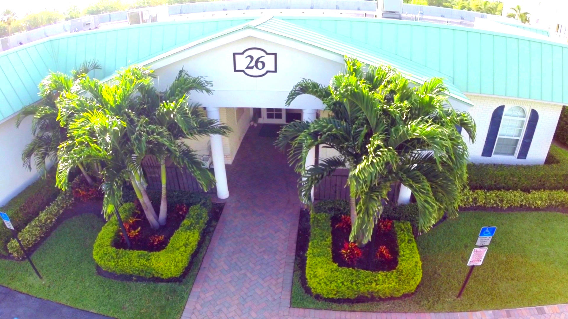 COLONIAL CLUB CONDO SEC 1 - Residential