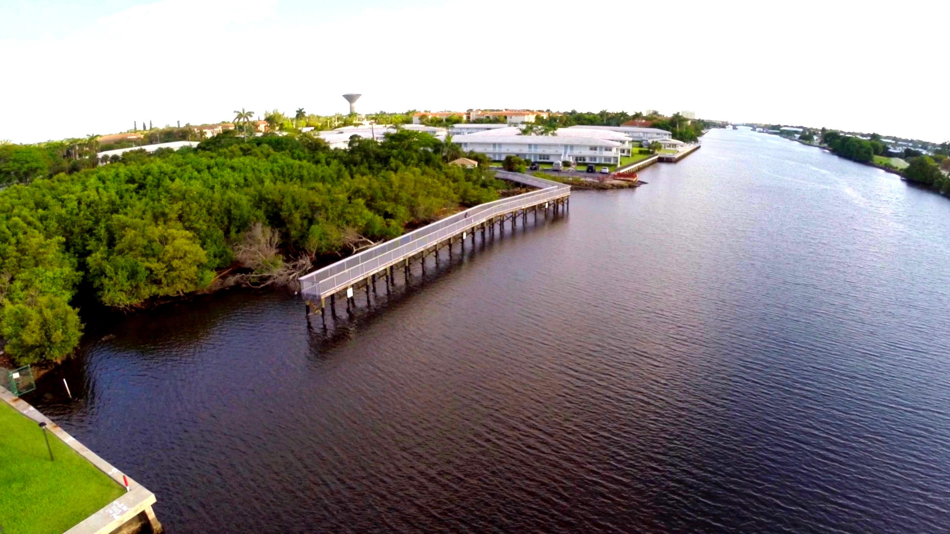 COLONIAL CLUB CONDO SEC 1 - Residential