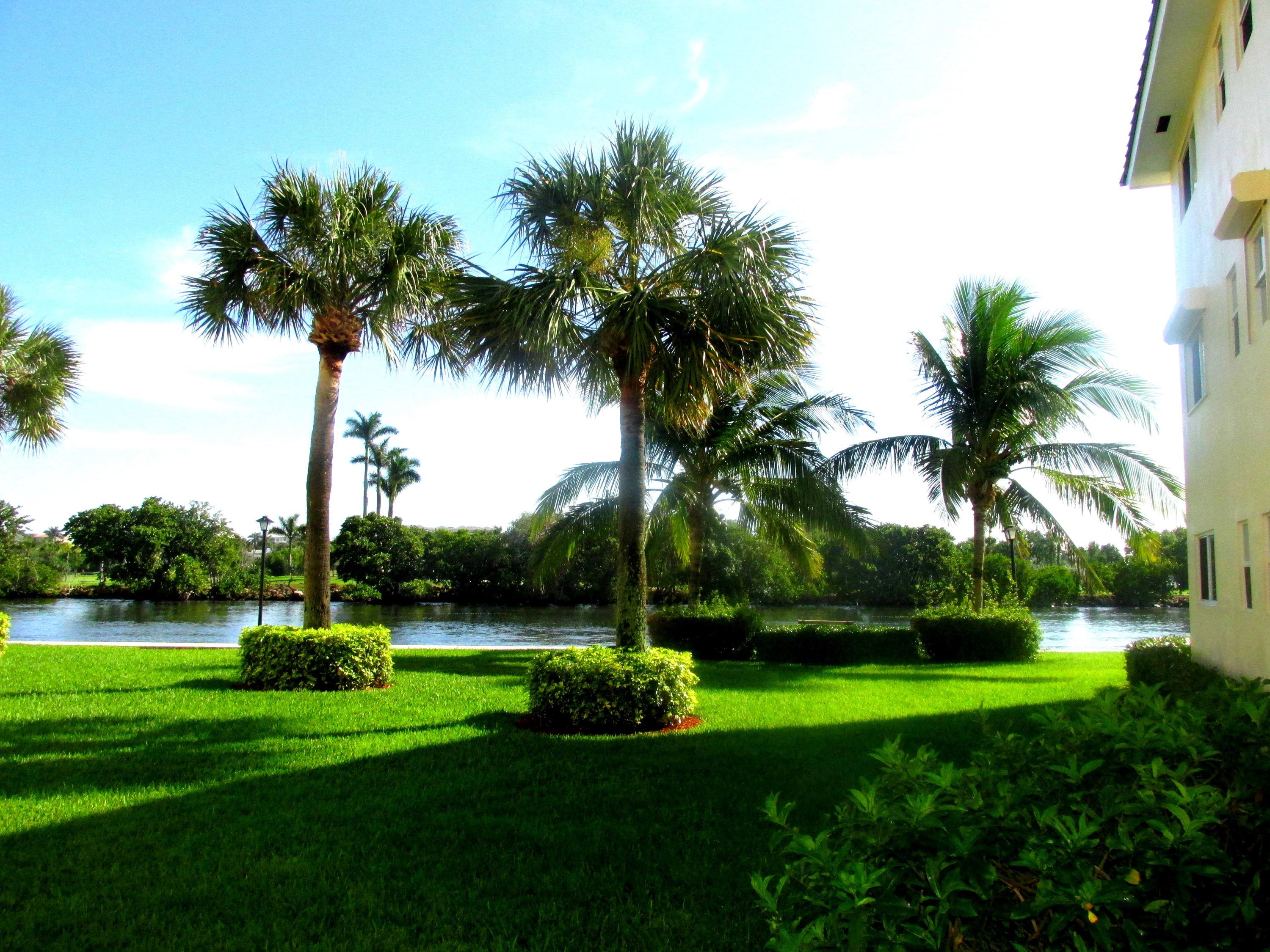 COLONIAL CLUB CONDO SEC 1 - Residential