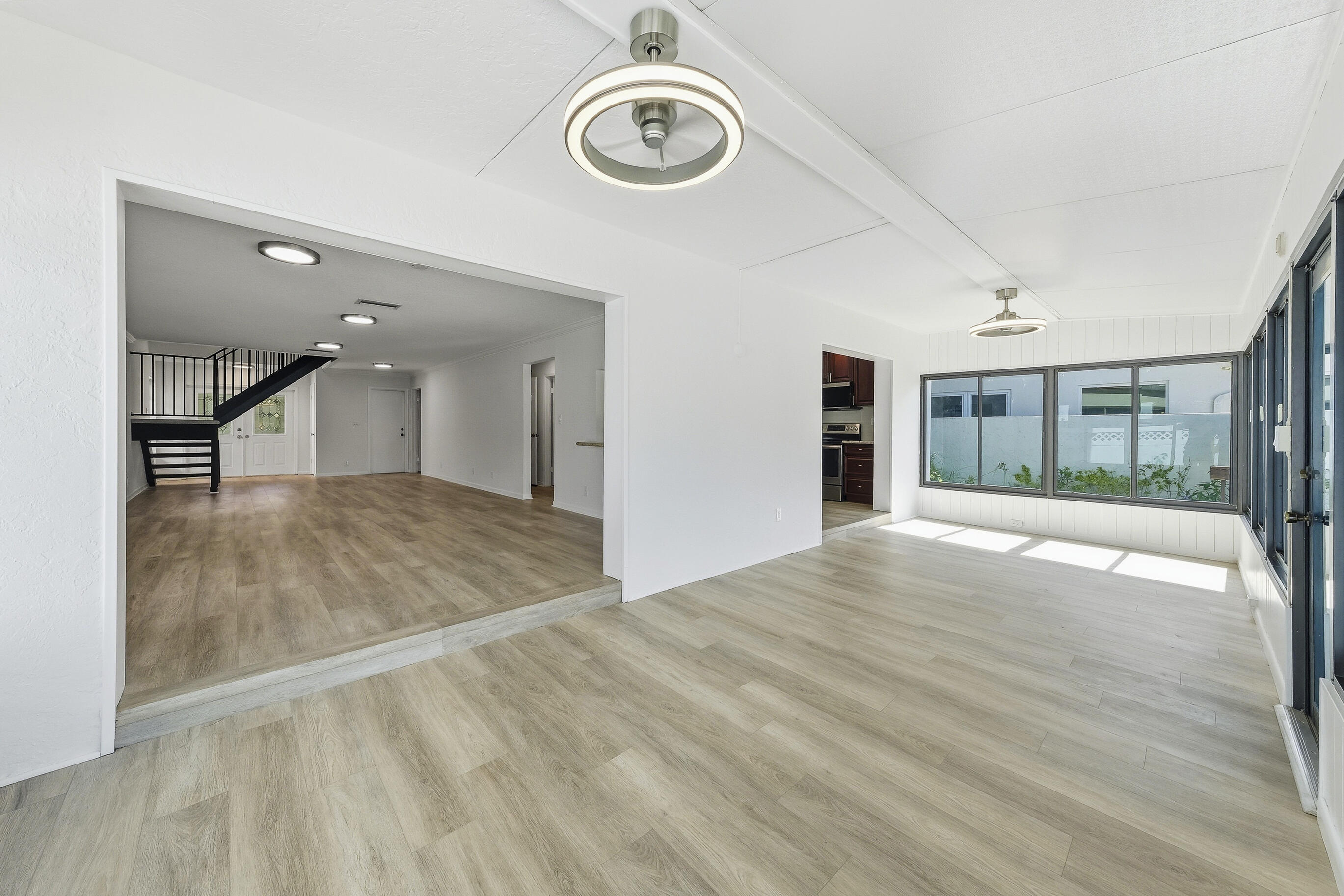 RIO VISTA ISLES - Residential