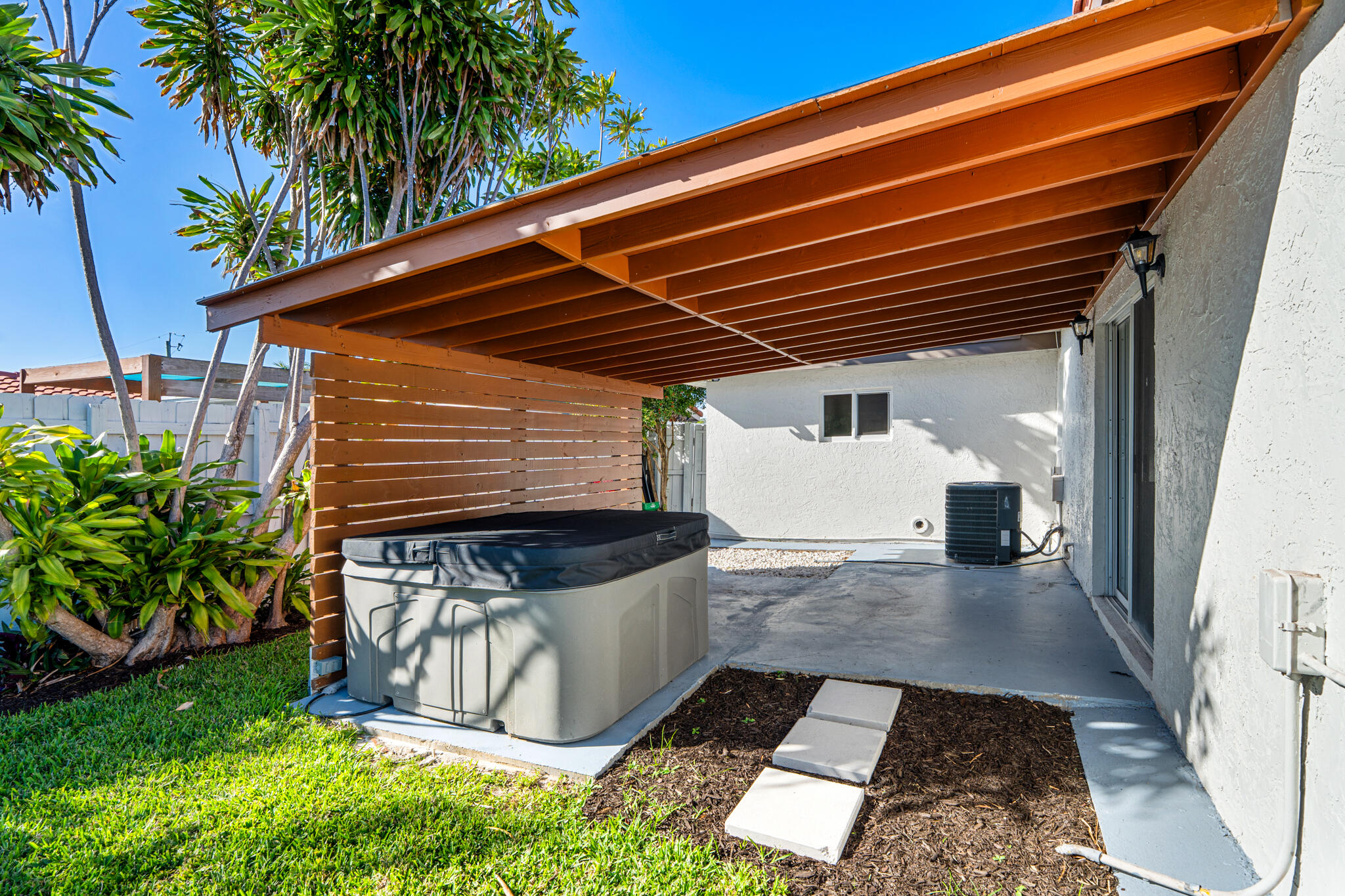 BOULEVARD PARK ISLES SEC 1 - Residential