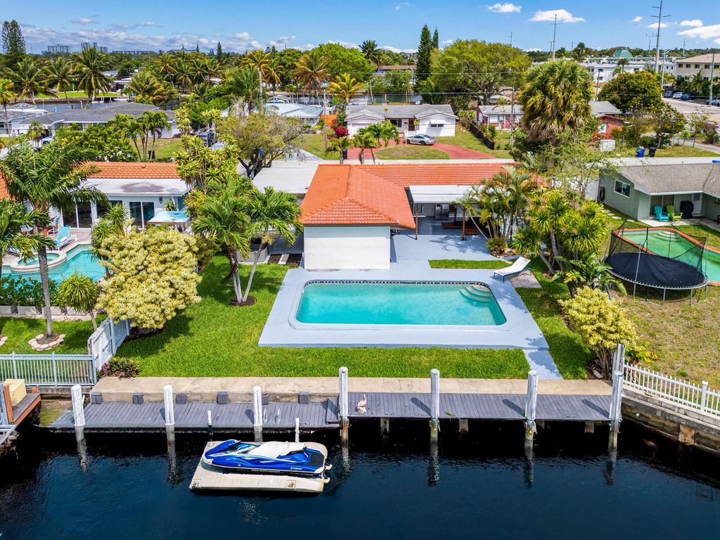 Photo of 1740 NE 64th St, Fort Lauderdale, FL 33334 (MLS # B26003358)