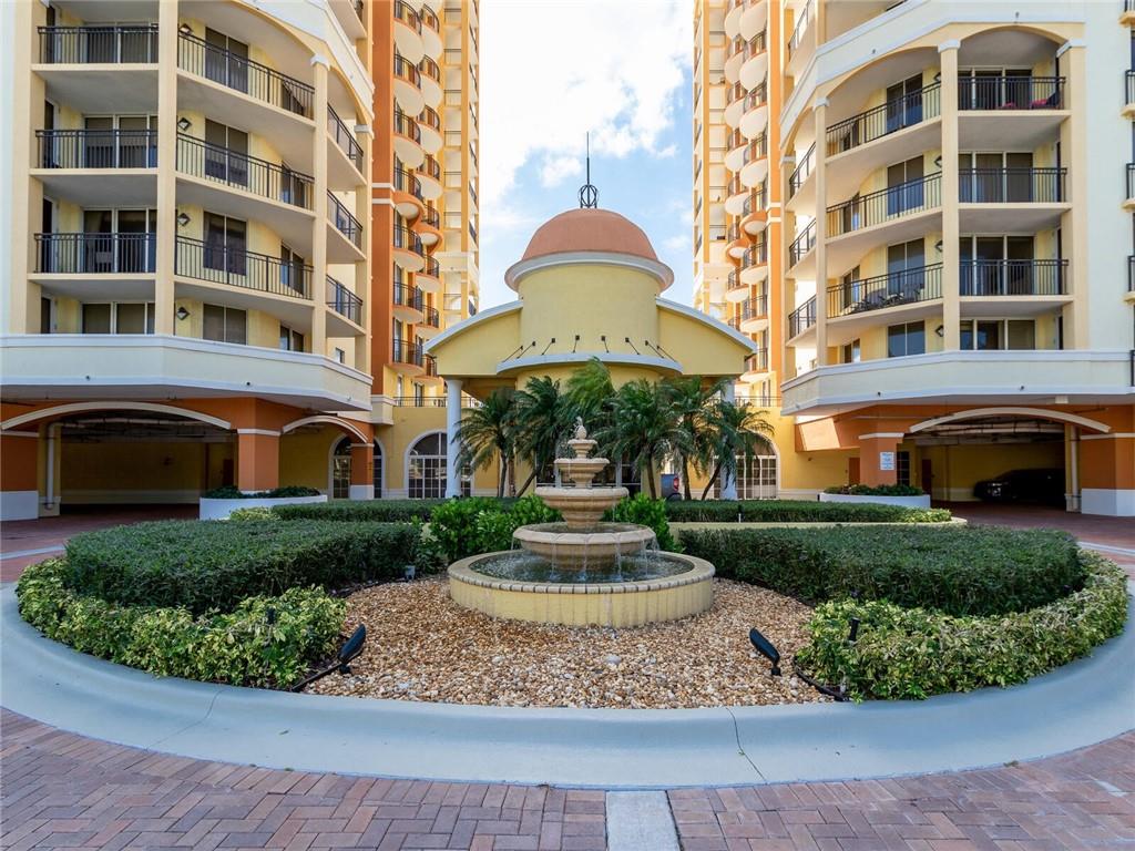 THE VUE - Residential