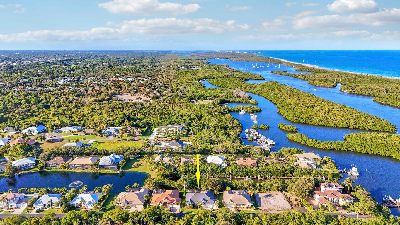 GOVERNORS LANDING - Residential