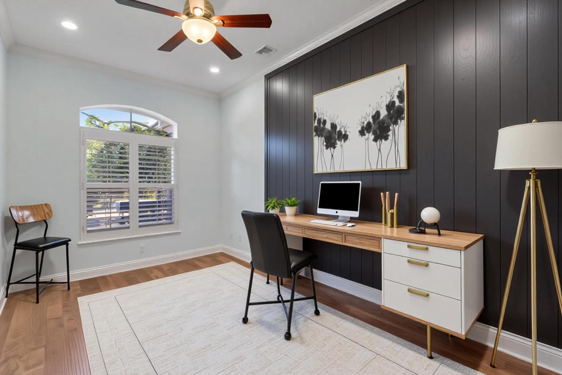 GOVERNORS LANDING - Residential