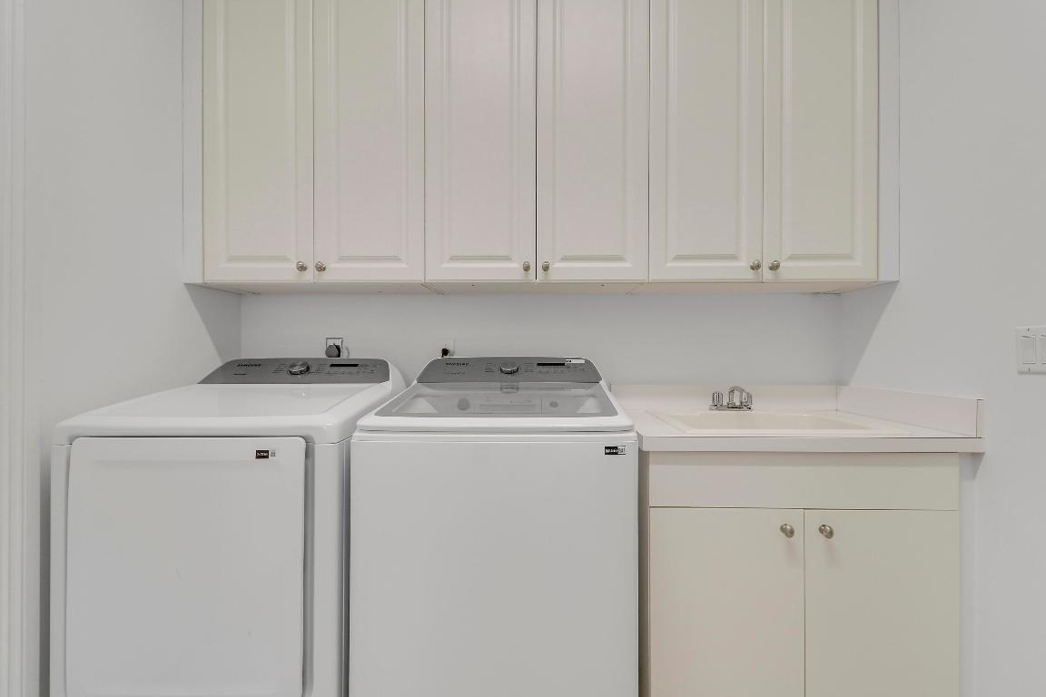 GOVERNORS LANDING - Residential