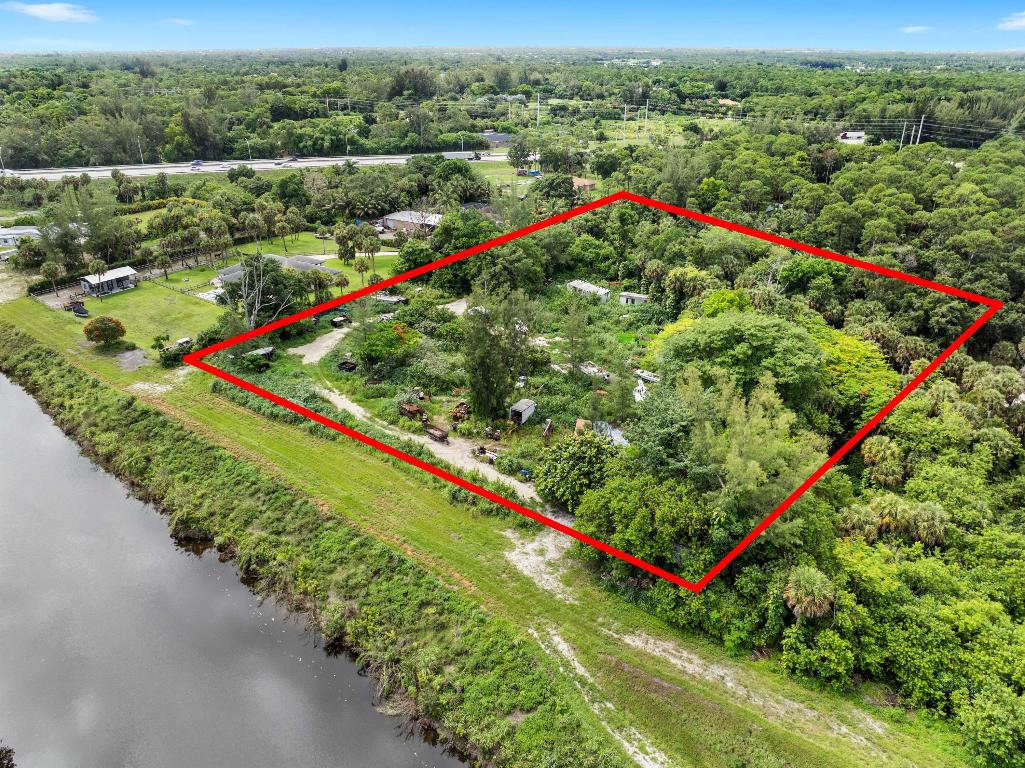 PALM BEACH FARMS CO 3 - Land